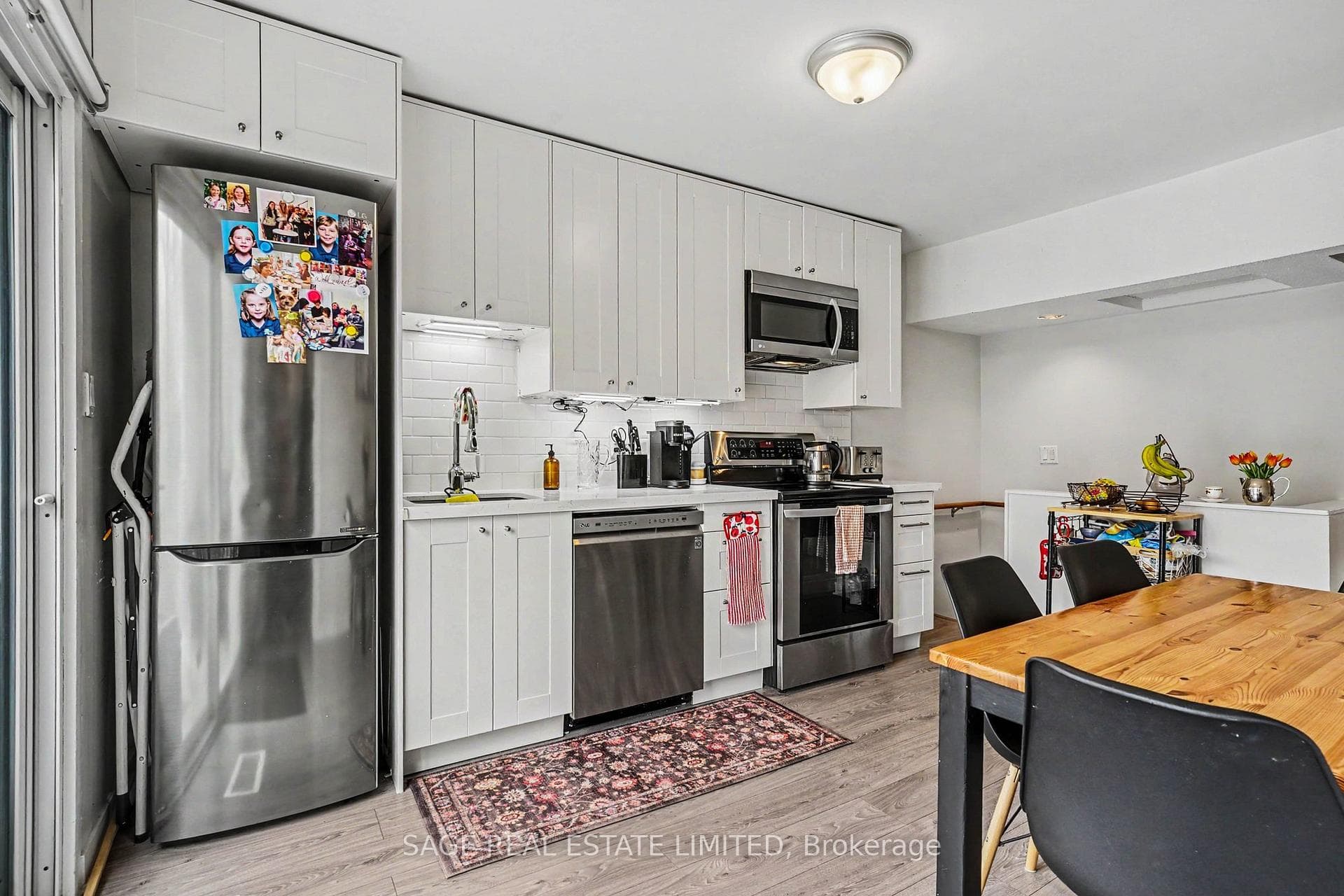 154 Warden Avenue - Detached photo 8 of 25 in Birch Cliff / Cliffside, Ontario