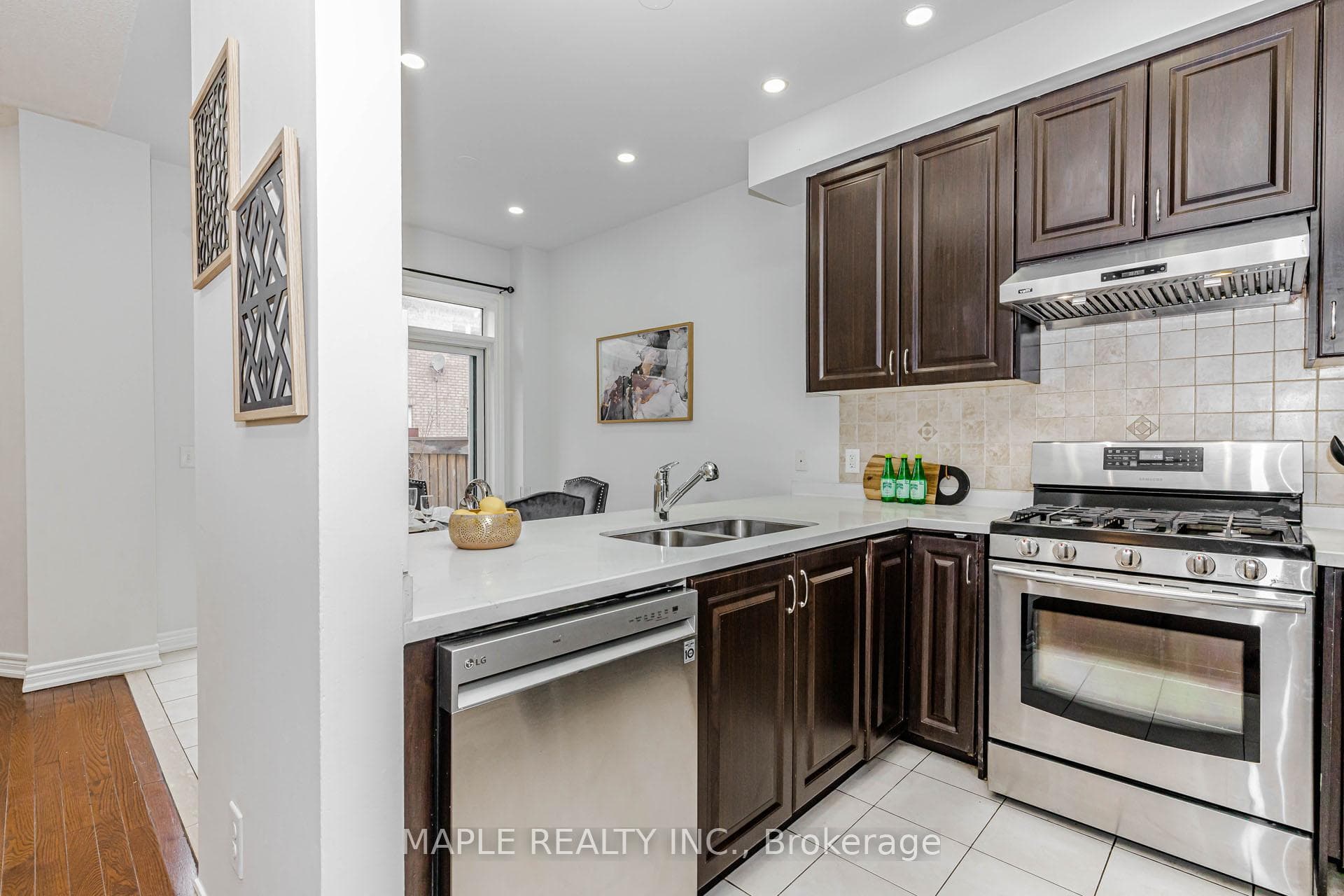 10 Eastlake Road - Semi-Detached photo 14 of 50 in Brampton, Ontario