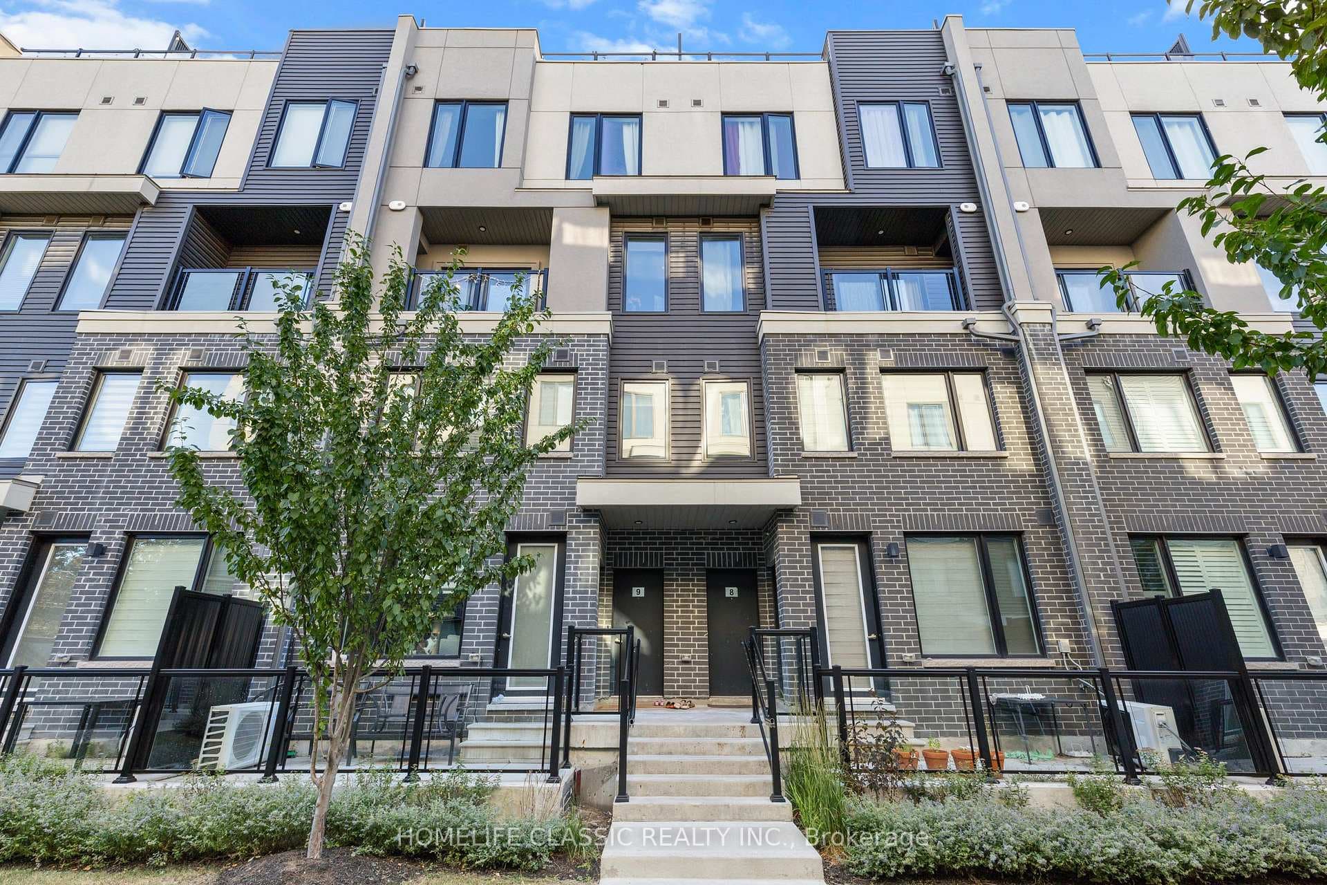 3476 Widdicombe Way Unit 9 - Condo for sale in Streetsville, Ontario