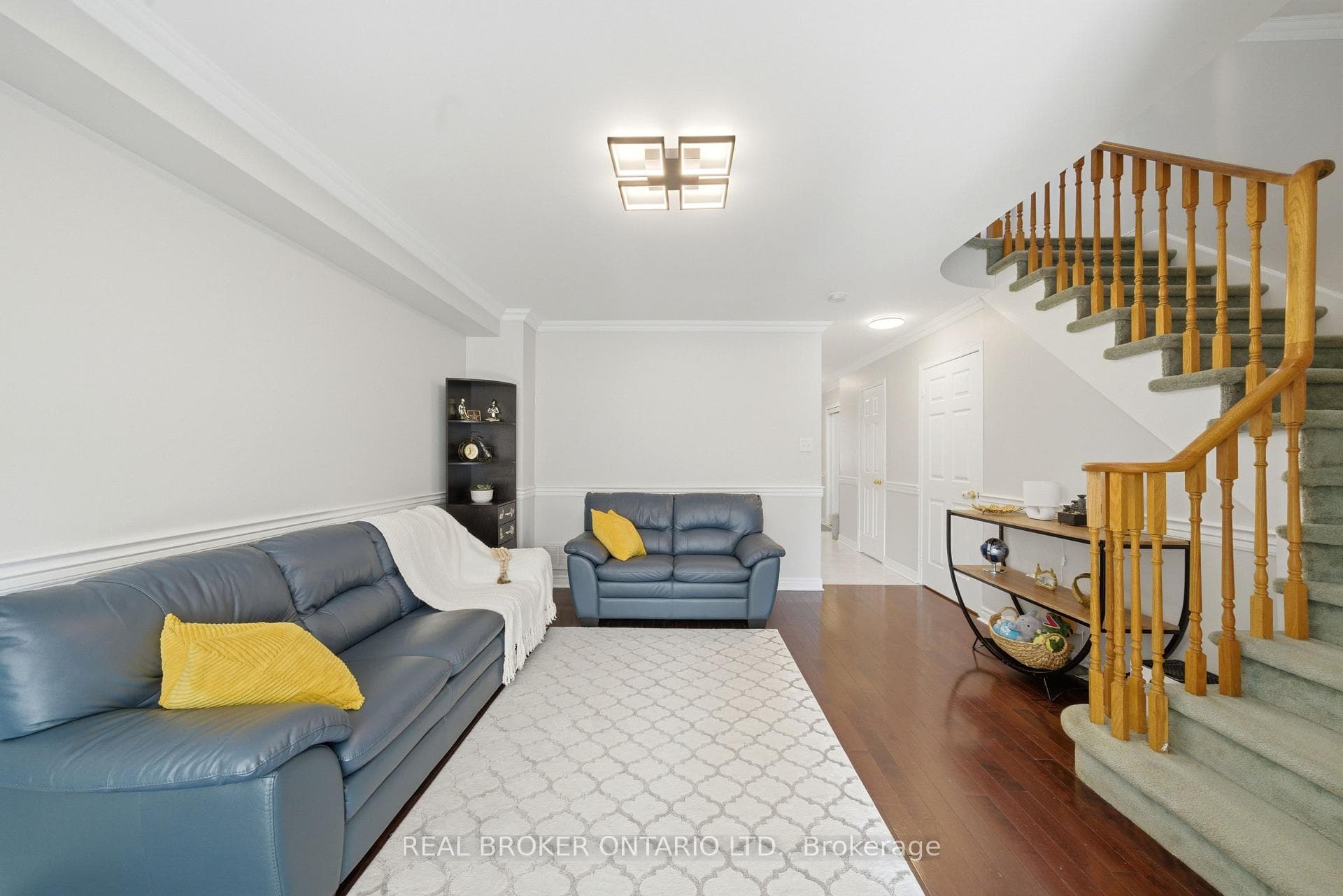 1860 Creek Way - Semi-Detached photo 9 of 44 in Burlington, Ontario