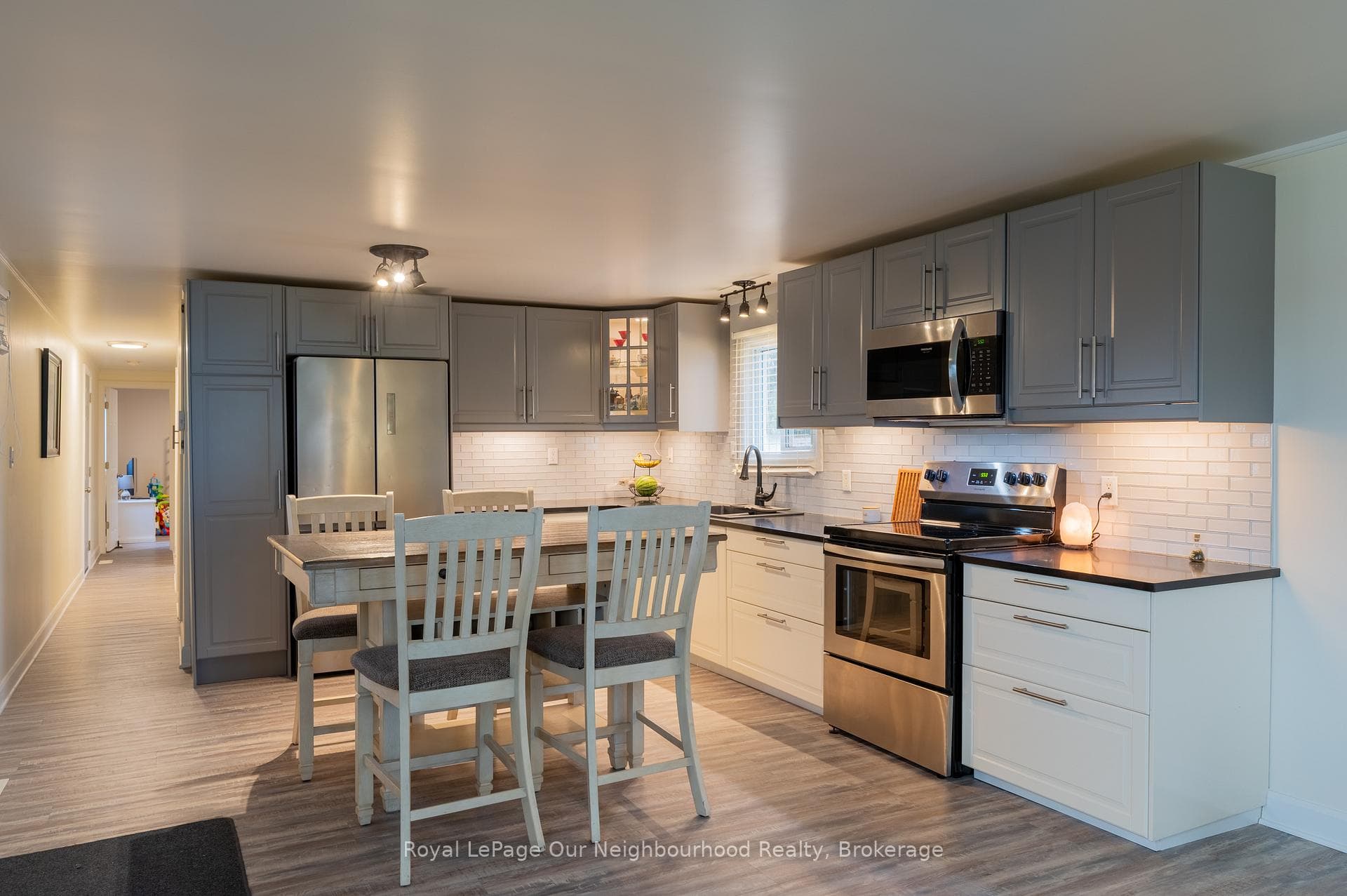 302 Lynn Crescent - Detached photo 6 of 23 in Hamilton Township, Ontario