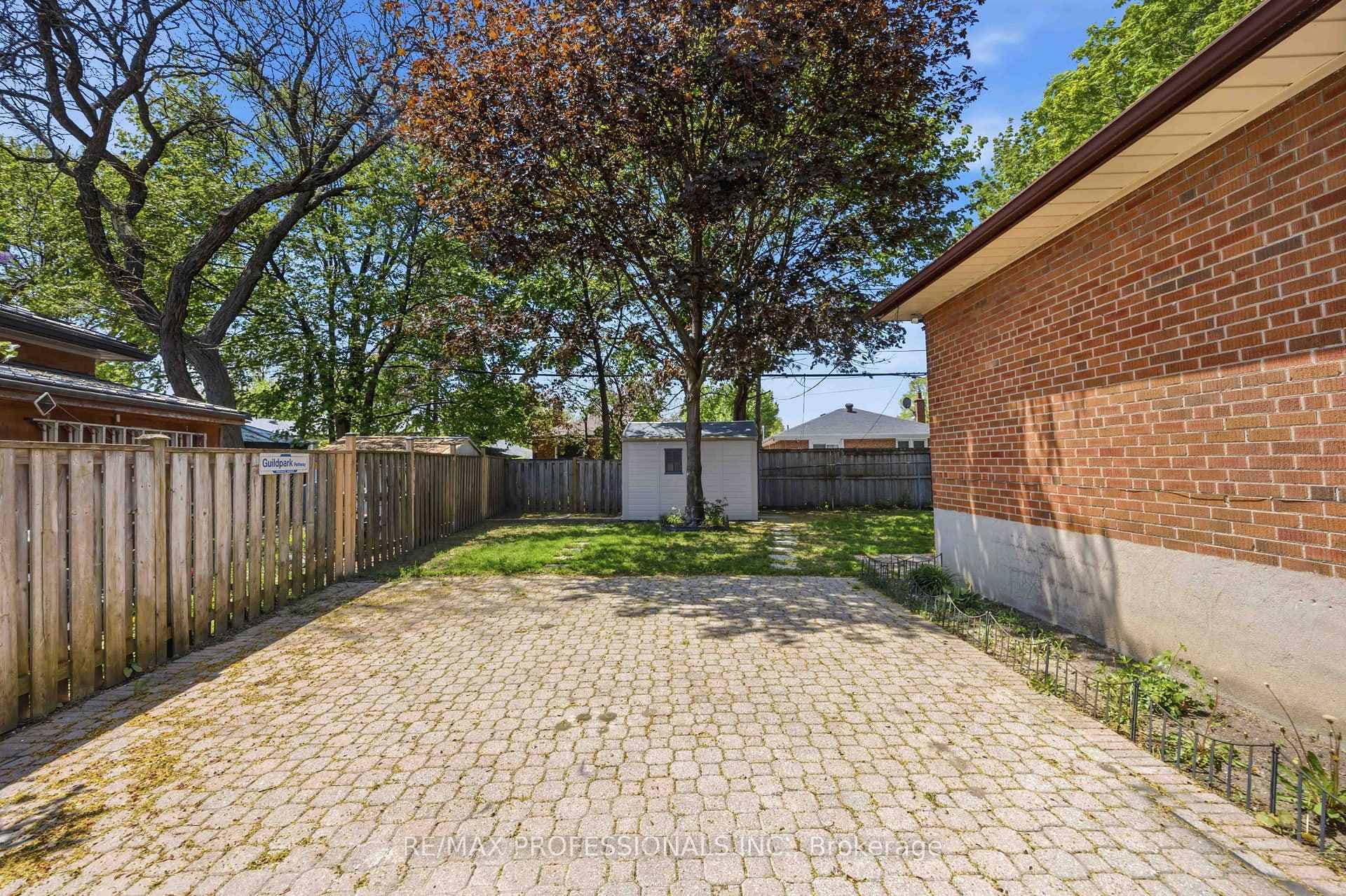 28 Chandler Drive - Detached photo 11 of 45 in Scarborough (West Hill / Highland Creek), Ontario