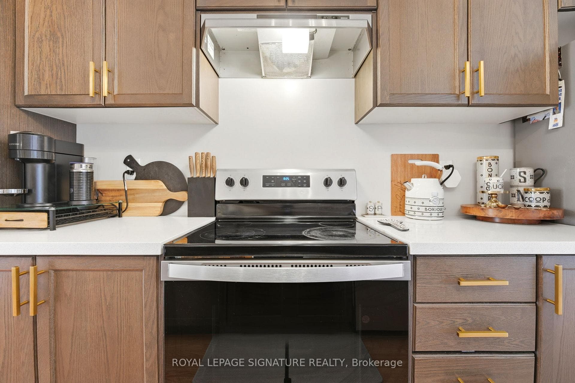 12 Heathrow Lane - Townhouse photo 14 of 40 in Caledon, Ontario