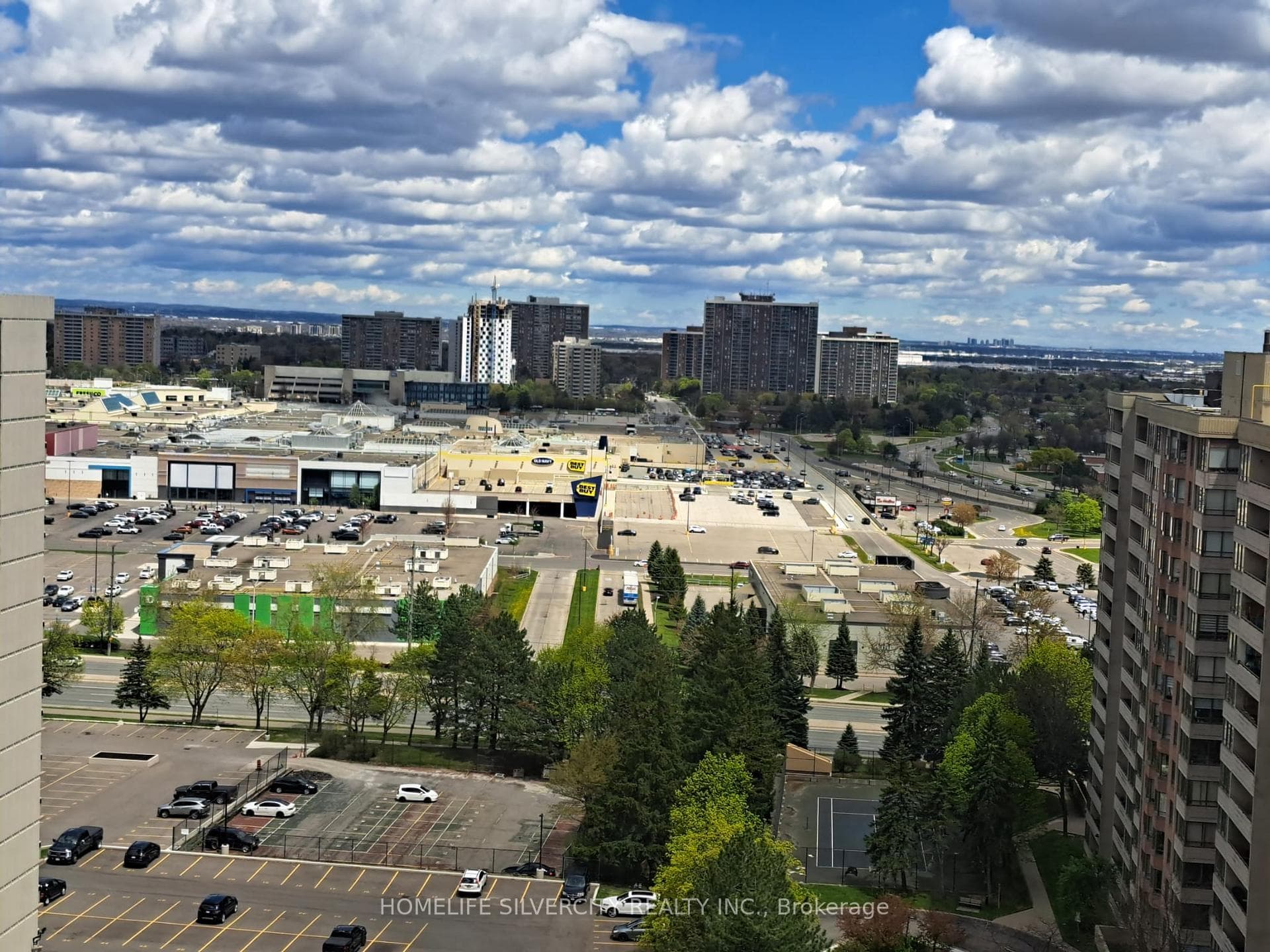 8 Lisa Street Unit 1804 - Condo photo 21 of 49 in Brampton, Ontario