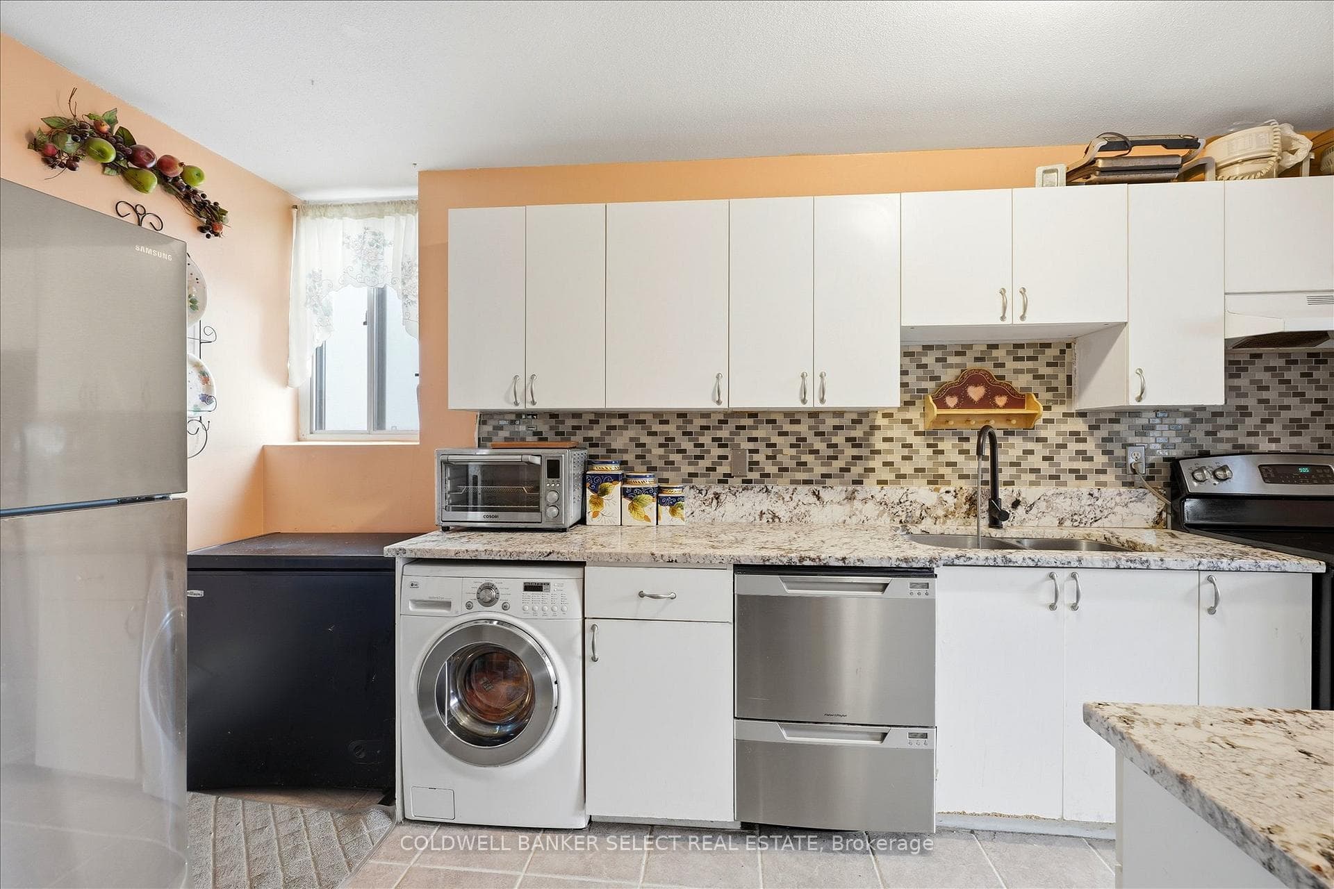 15 ALBRIGHT Road Unit 22 - Condo photo 4 of 27 in Hamilton, Ontario