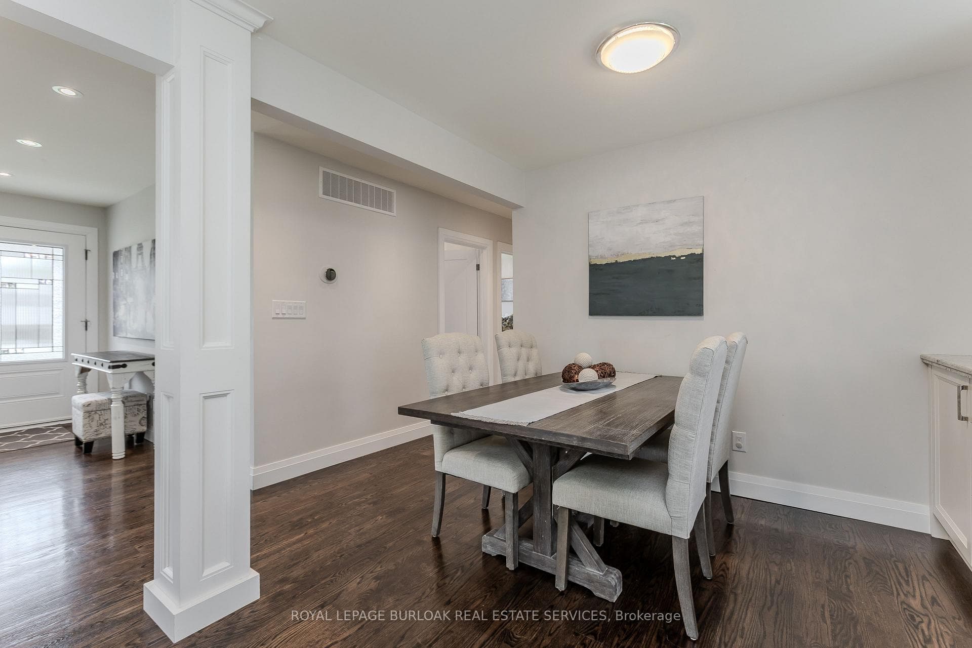 5411 Cornwall Crescent - Detached photo 13 of 34 in Burlington, Ontario
