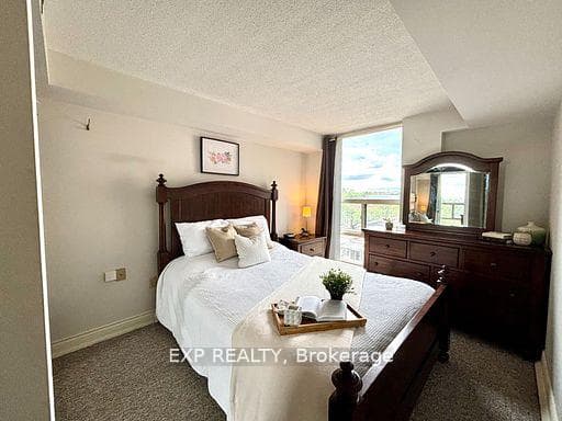 725 King Street Unit 705 - Condo photo 6 of 14 in Downtown Toronto / Waterfront, Ontario