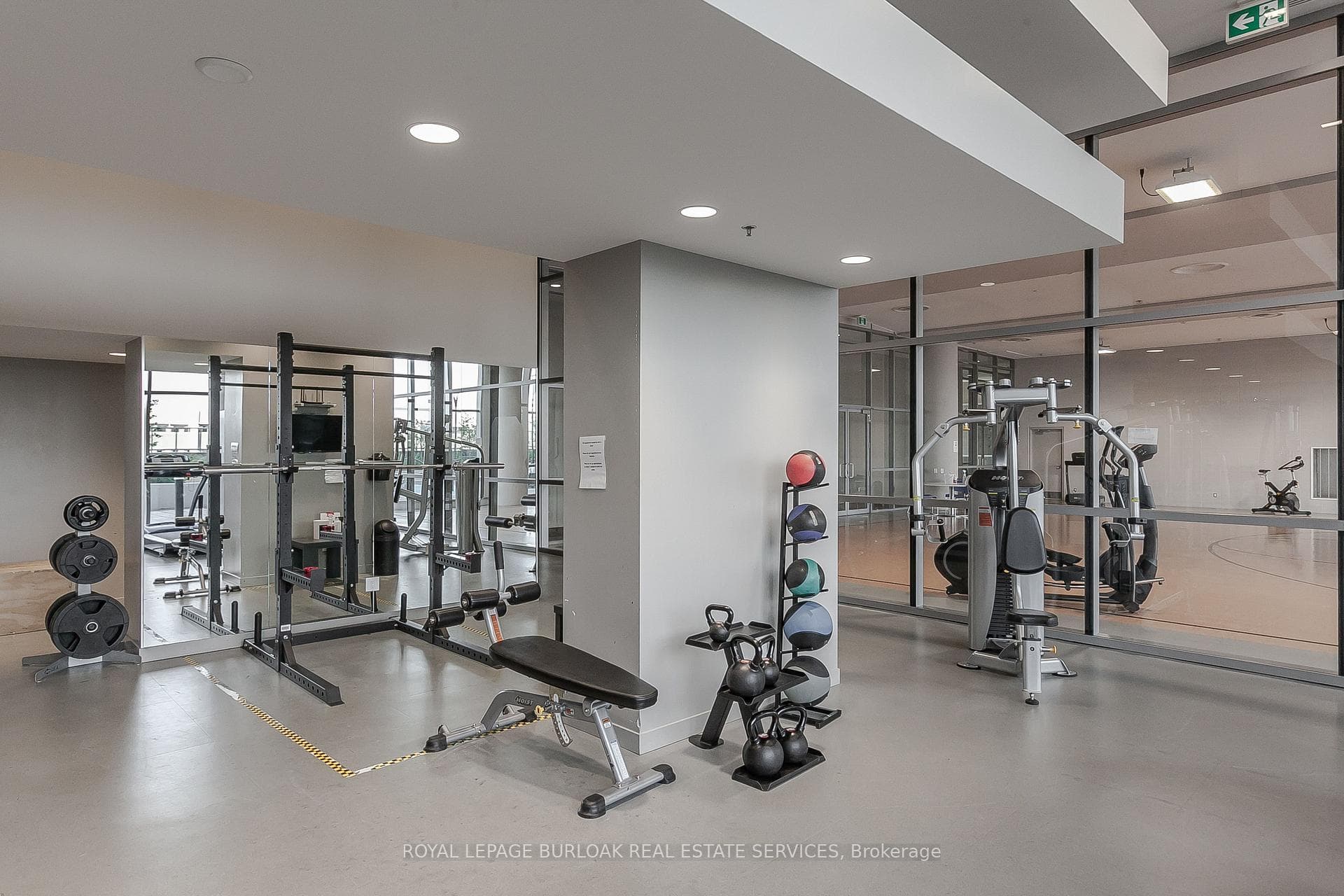 2081 Fairview Street Unit 1201 - Condo photo 23 of 27 in Burlington, Ontario