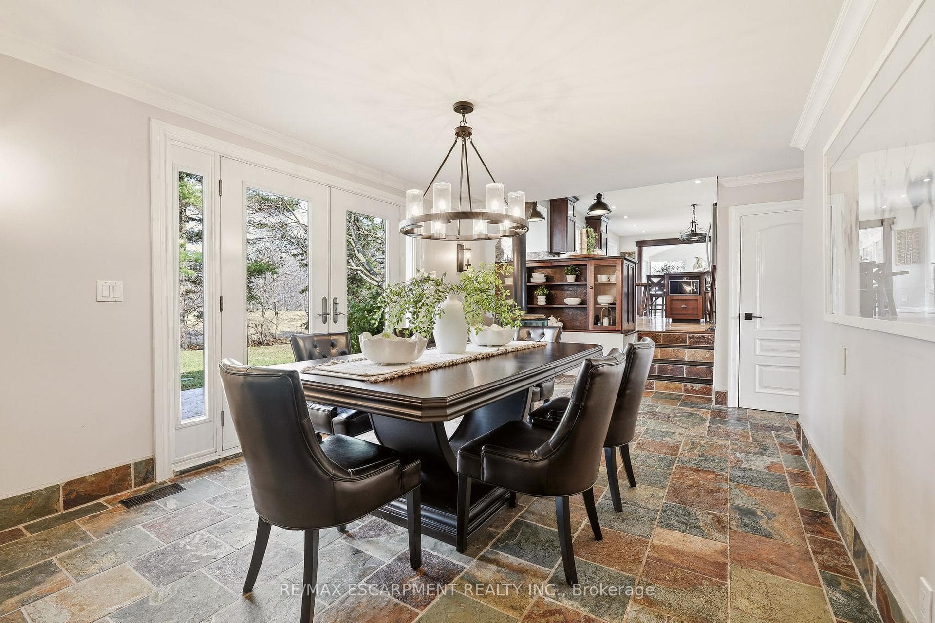 1189 Britannia Road - Detached photo 12 of 47 in Burlington, Ontario