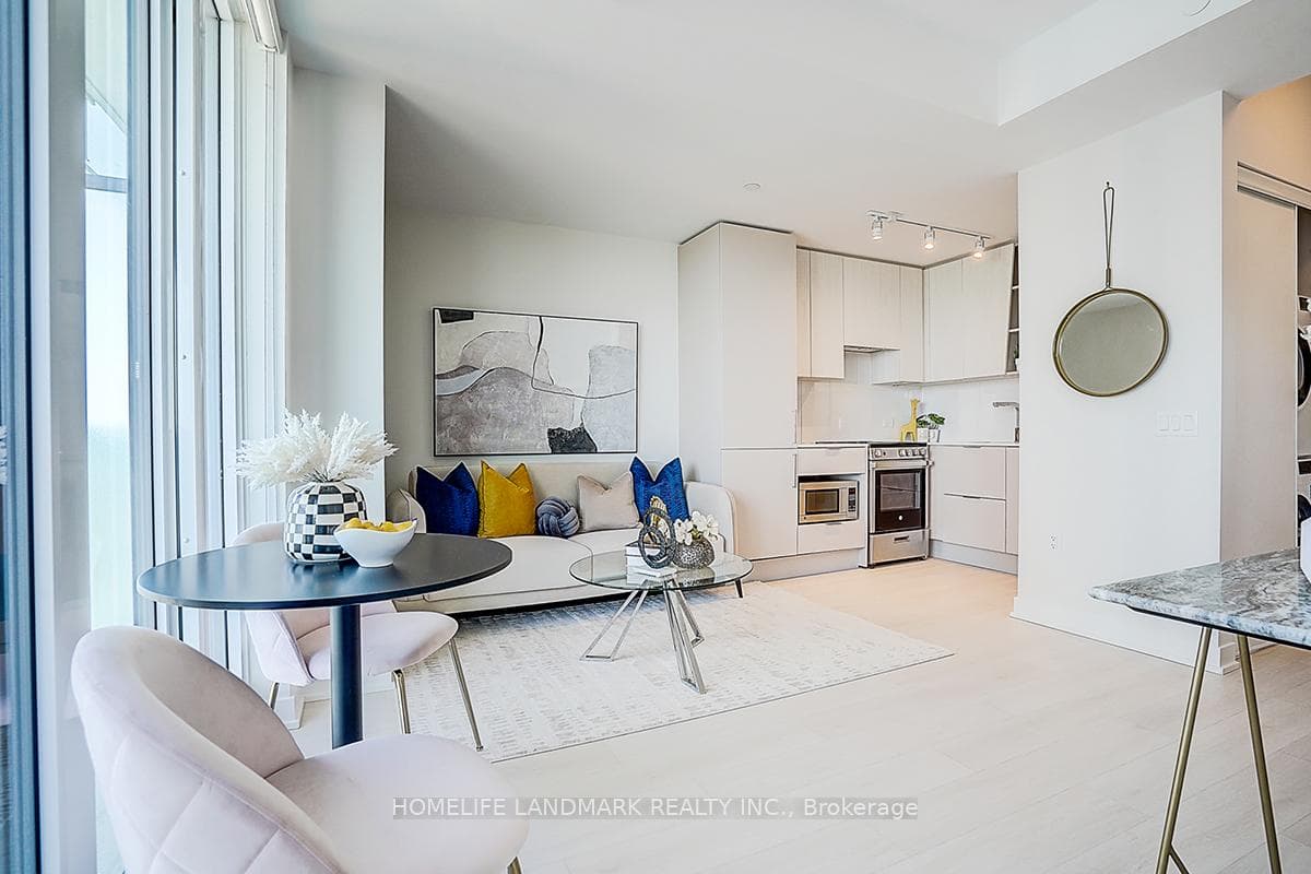 3900 Confederation Parkway Unit 3710 - Condo photo 20 of 50 in Mississauga, Ontario