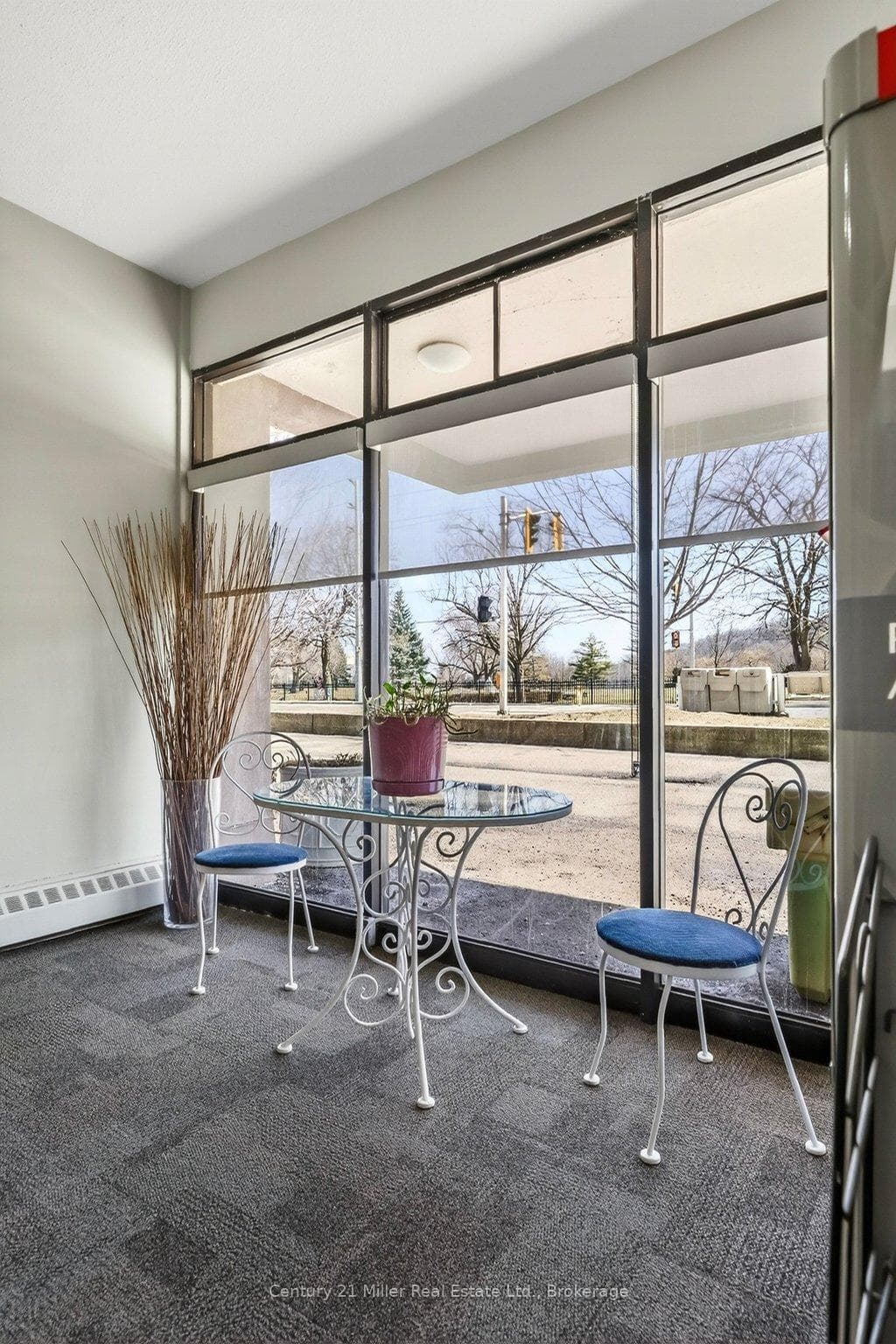 1950 Main Street Unit 1108 - Condo photo 4 of 38 in Hamilton, Ontario