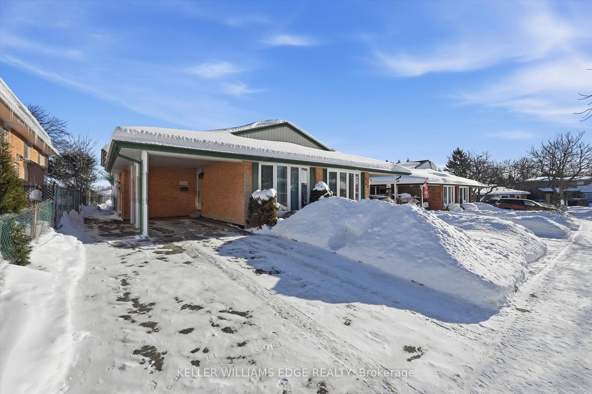 2351 Greenbank Trail - home for sale in Burlington, Ontario