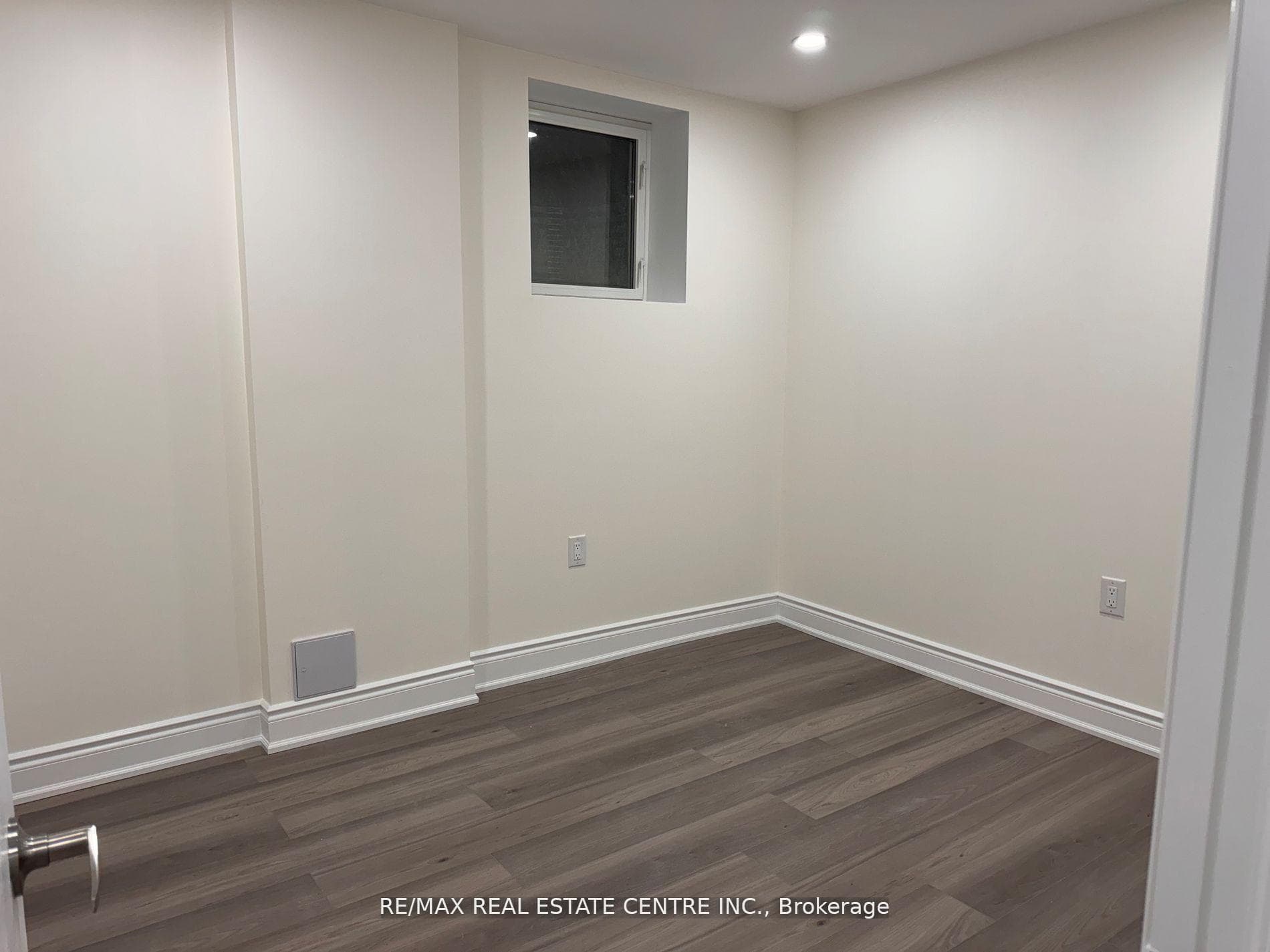 25 Parity Road Unit (Basement) - Detached photo 2 of 21 in Brampton, Ontario