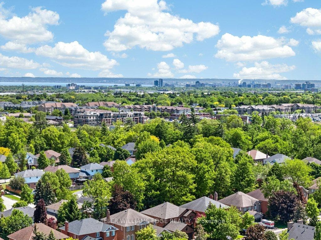 2084 William O'Connell Boulevard - Detached photo 41 of 45 in Burlington, Ontario