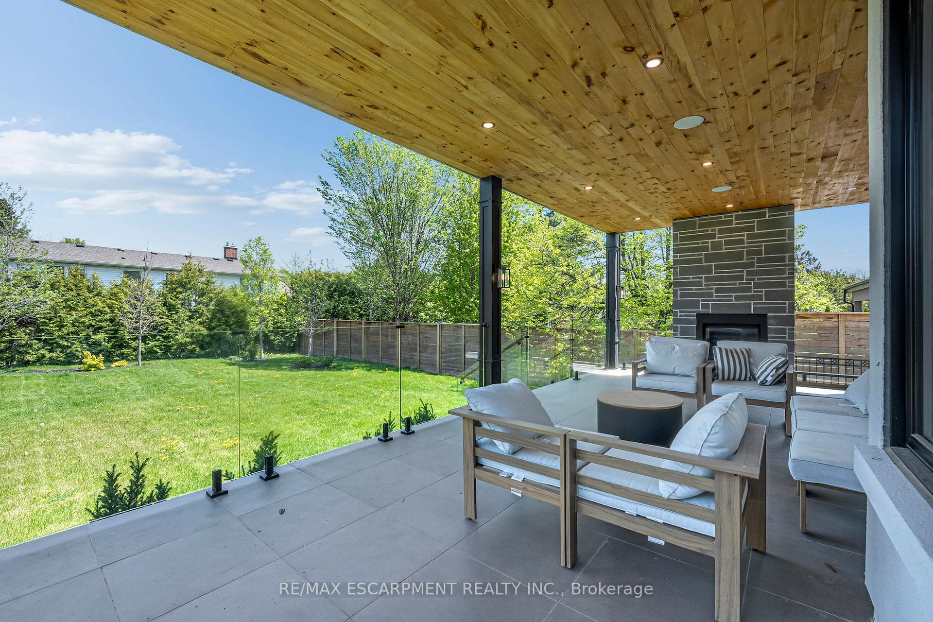221 Morden Road - Detached photo 46 of 49 in Oakville, Ontario
