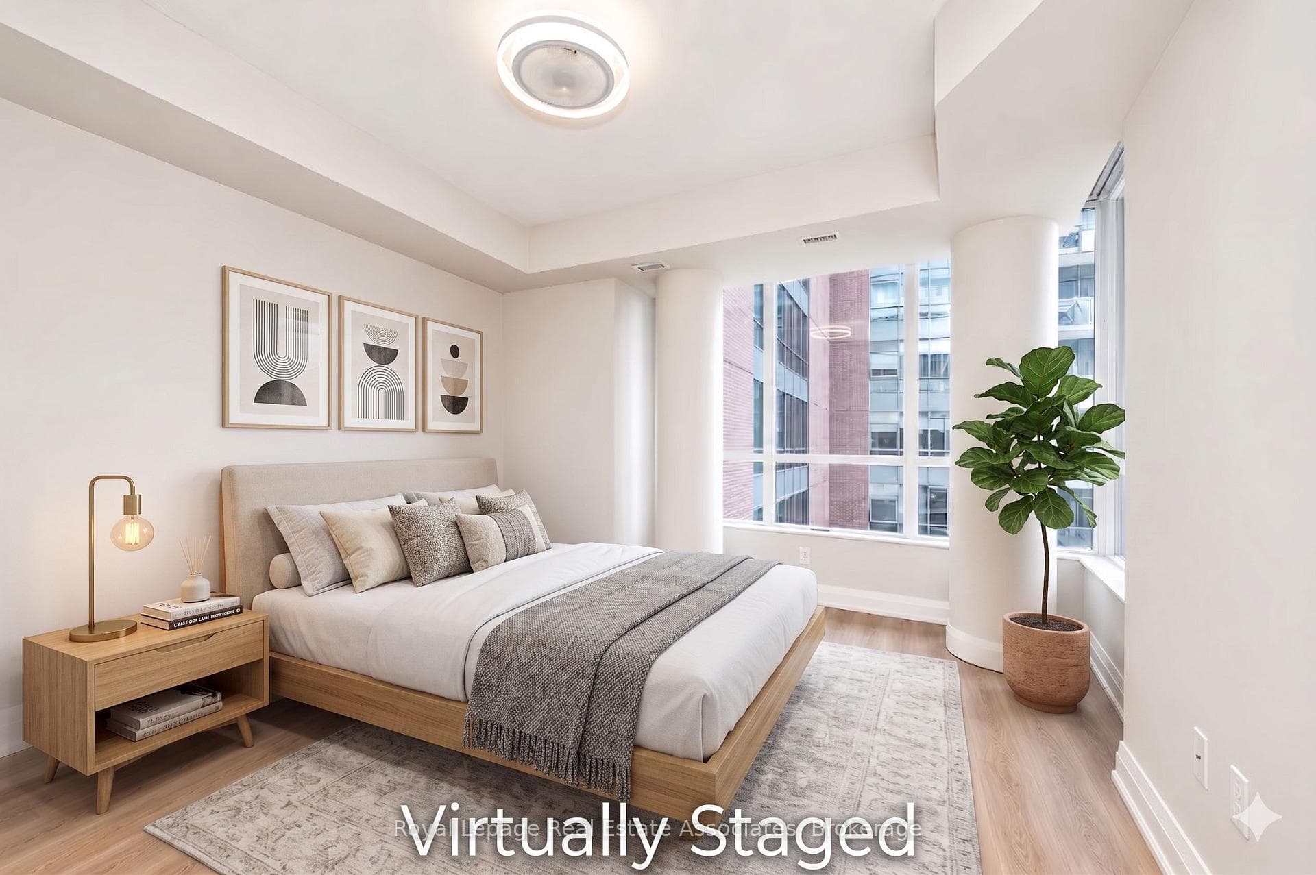 1 Hurontario Street Unit 308 - Condo photo 18 of 35 in Mississauga, Ontario