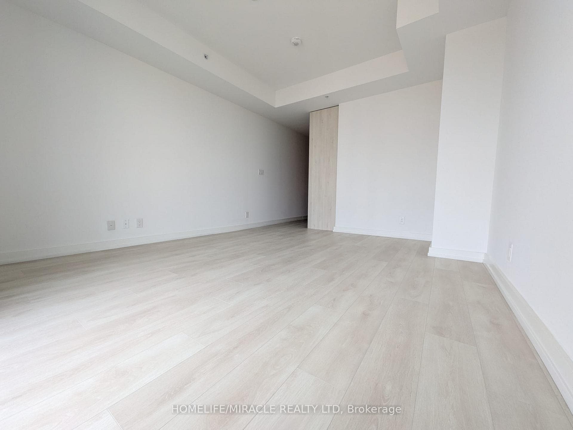 75 James Street Unit 2307 - Condo photo 11 of 13 in Hamilton, Ontario