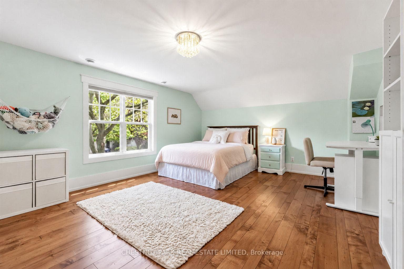 1403 Eden Place - Detached photo 29 of 50 in Burlington, Ontario