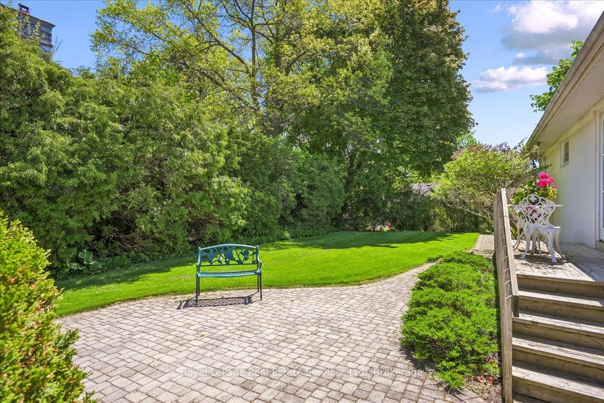 281 Pinehurst Drive - Detached photo 44 of 50 in Oakville, Ontario