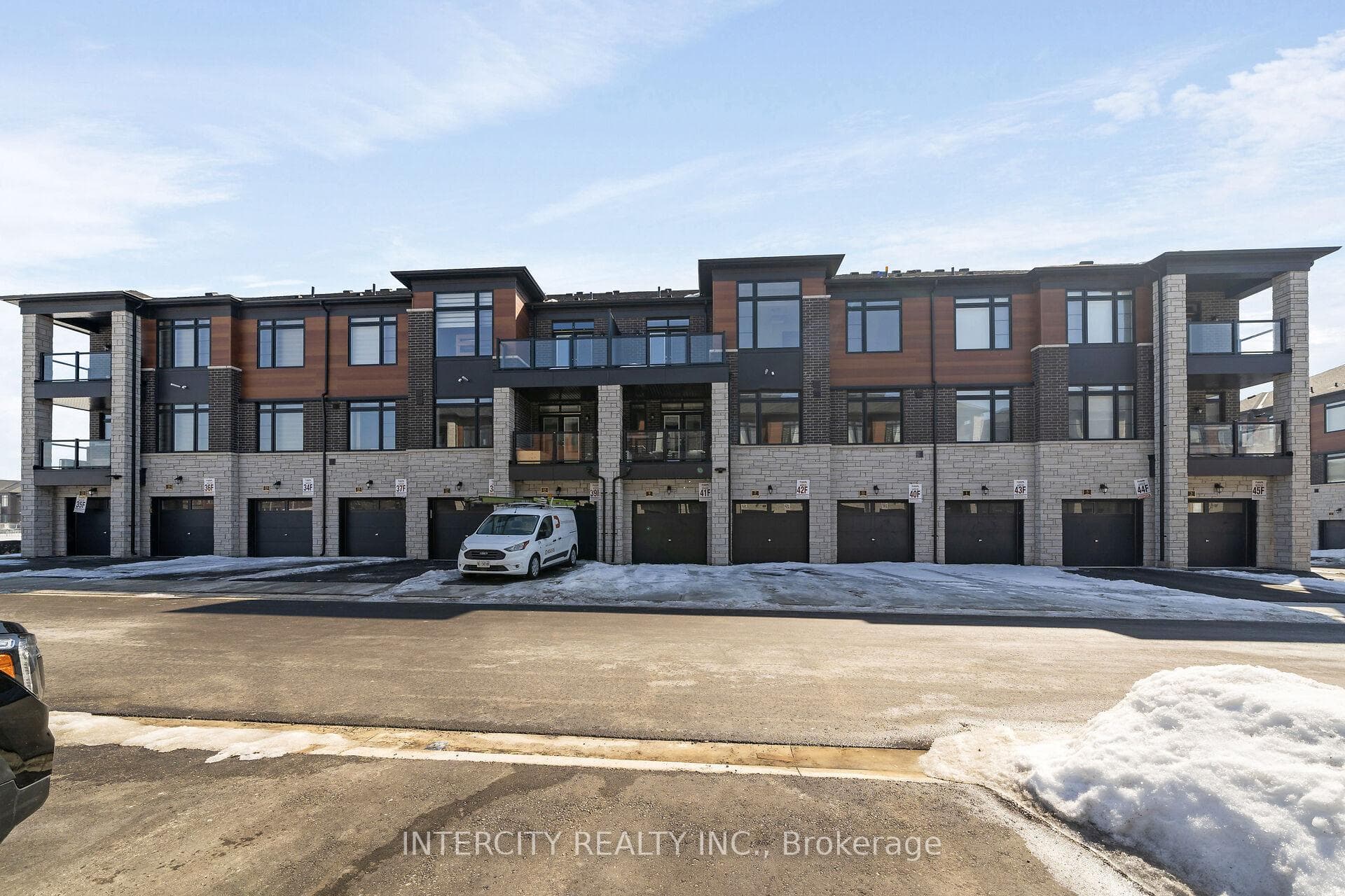 13 Vibrant Way Unit 37F - Condo photo 17 of 17 in Caledon, Ontario