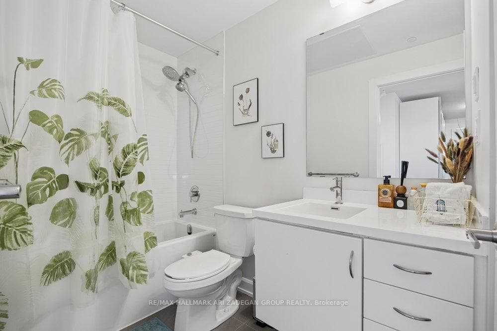 3200 William Coltson Avenue Unit 1302 - Condo photo 35 of 49 in Oakville, Ontario