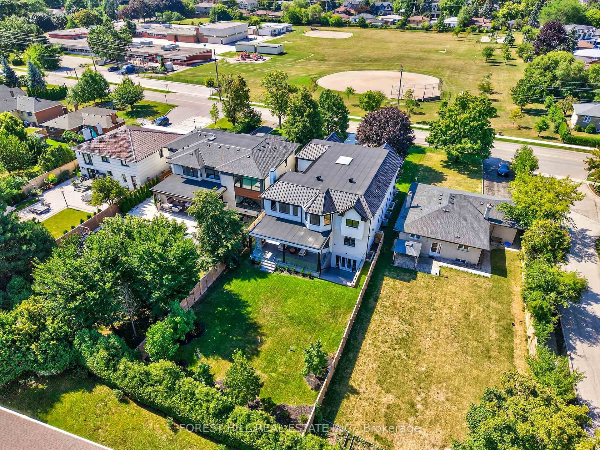 221 Morden Road - Detached photo 45 of 47 in Oakville, Ontario