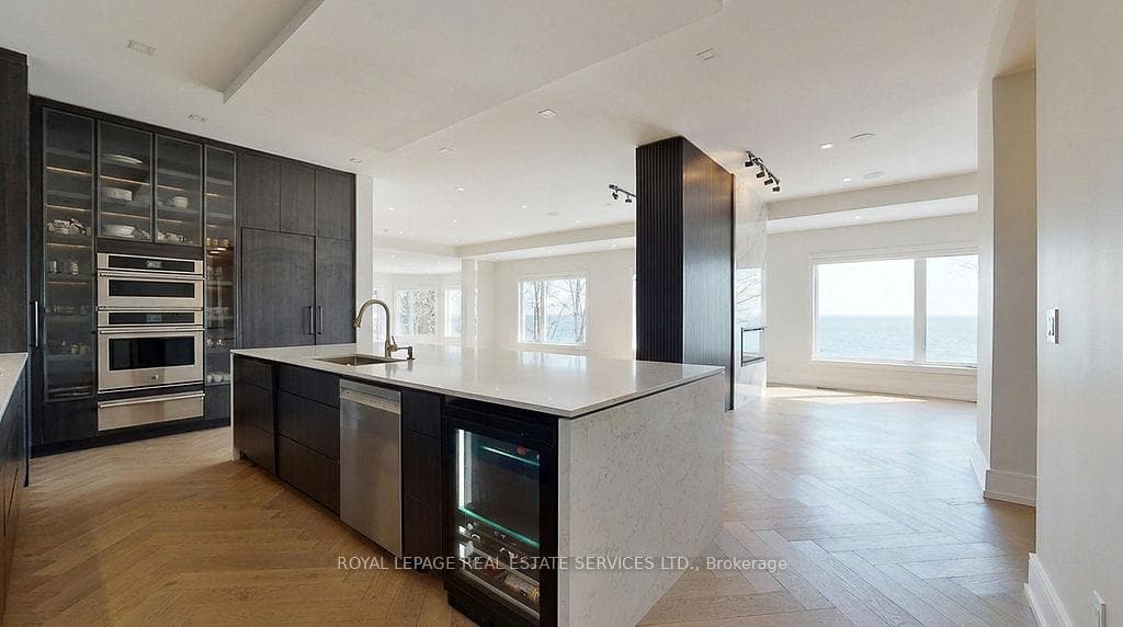 100 Appleby Place - Detached photo 17 of 46 in Burlington, Ontario