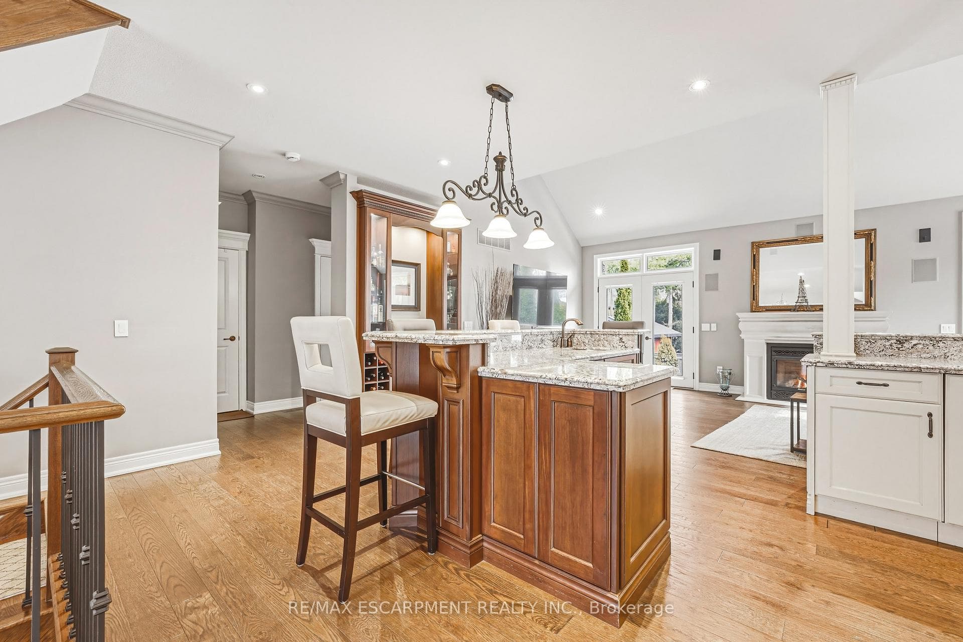 976 Shadeland Avenue Unit 3 - Detached photo 8 of 46 in Burlington, Ontario