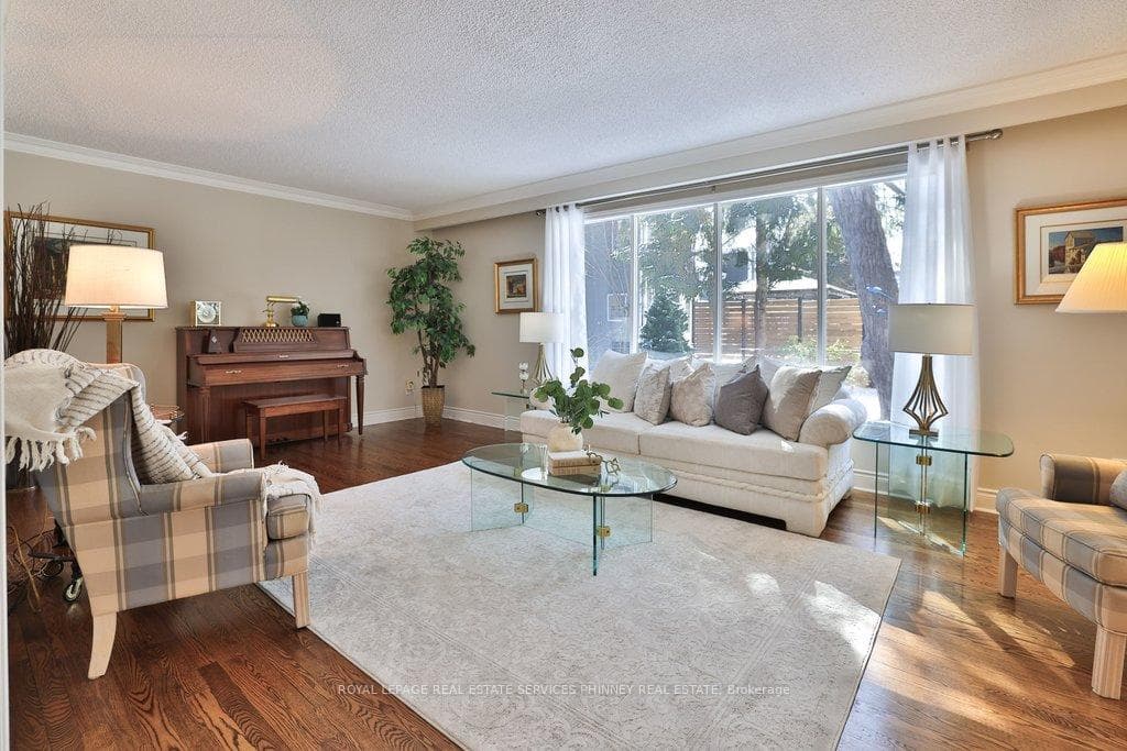 1244 Woodland Avenue - Detached photo 5 of 46 in Mississauga, Ontario