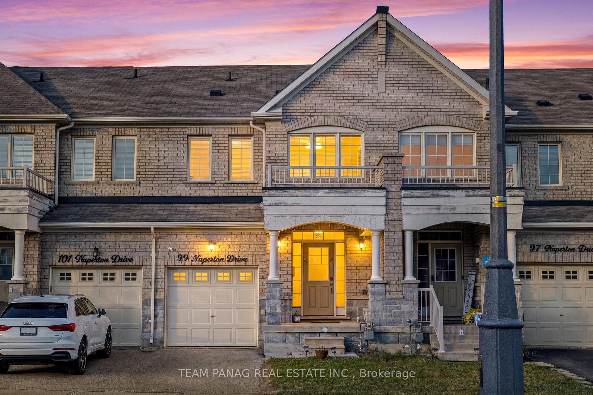 99 Naperton Drive - Townhouse for sale in Mount Pleasant, Ontario