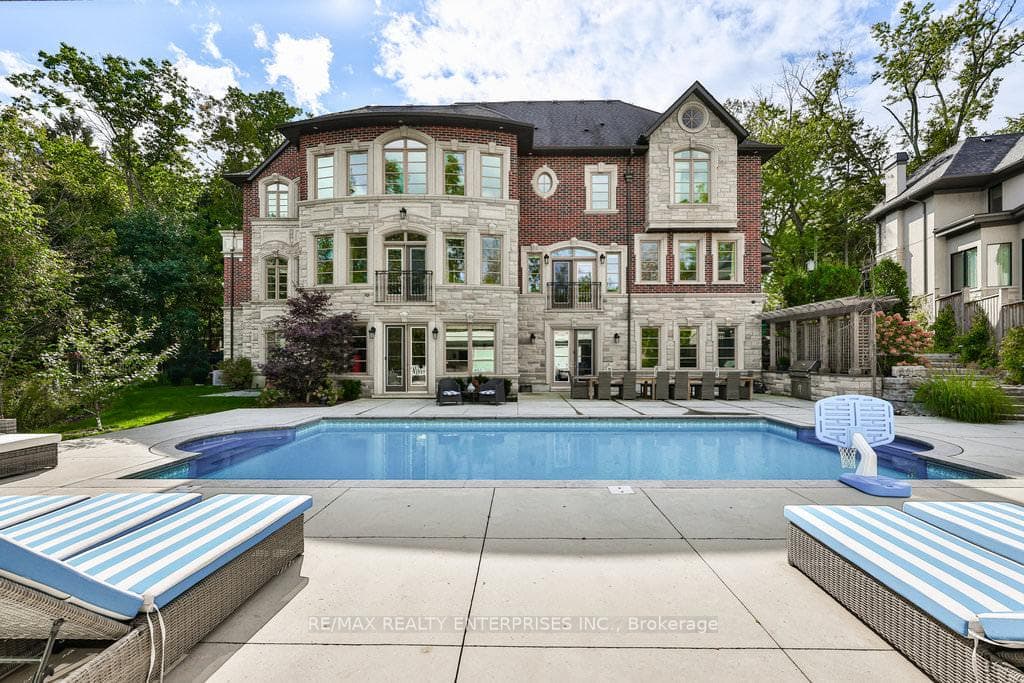 1459 Stavebank Road - Detached photo 42 of 48 in Mississauga, Ontario