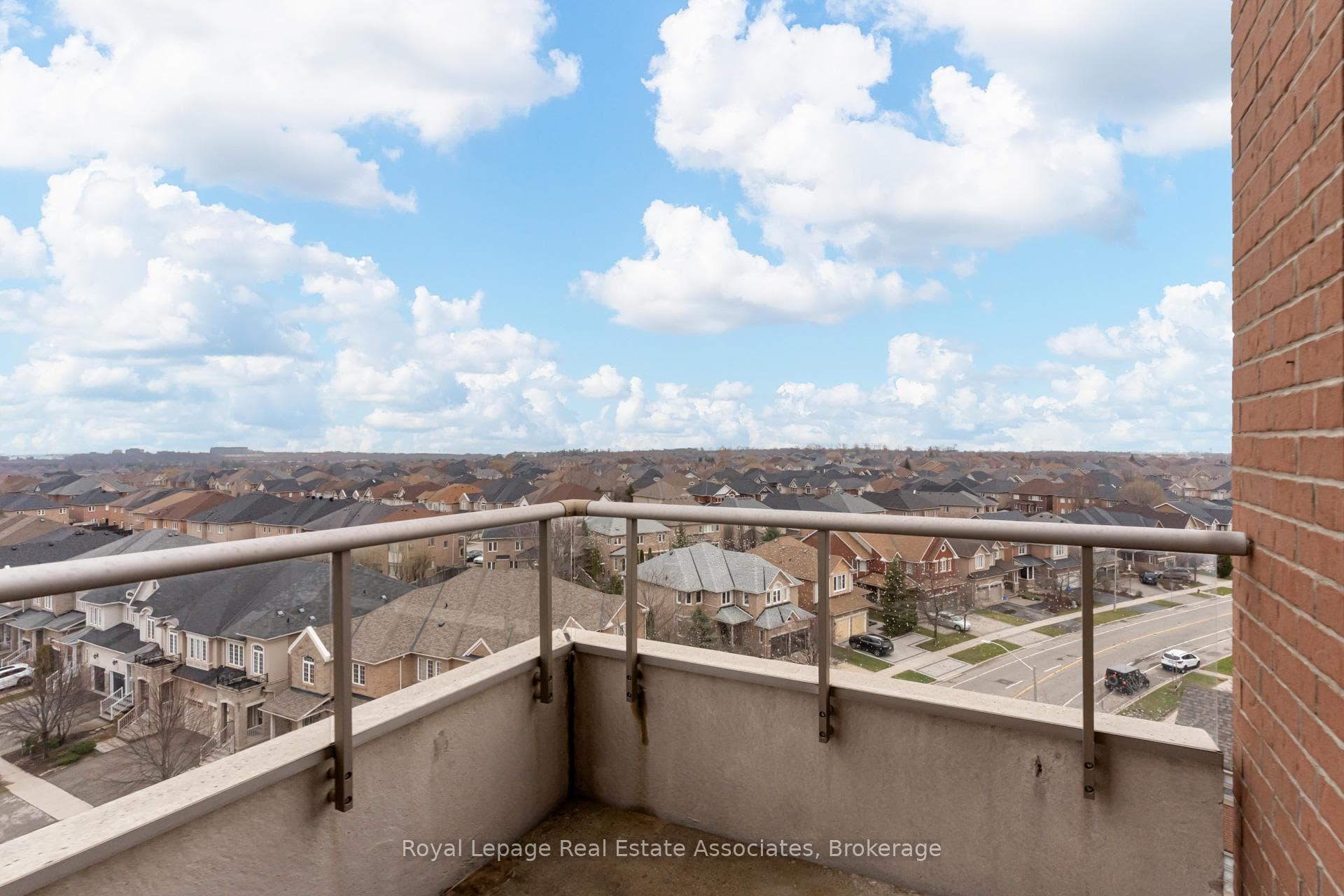 2470 Prince Michael Drive Unit 712 - Condo photo 37 of 49 in Oakville, Ontario