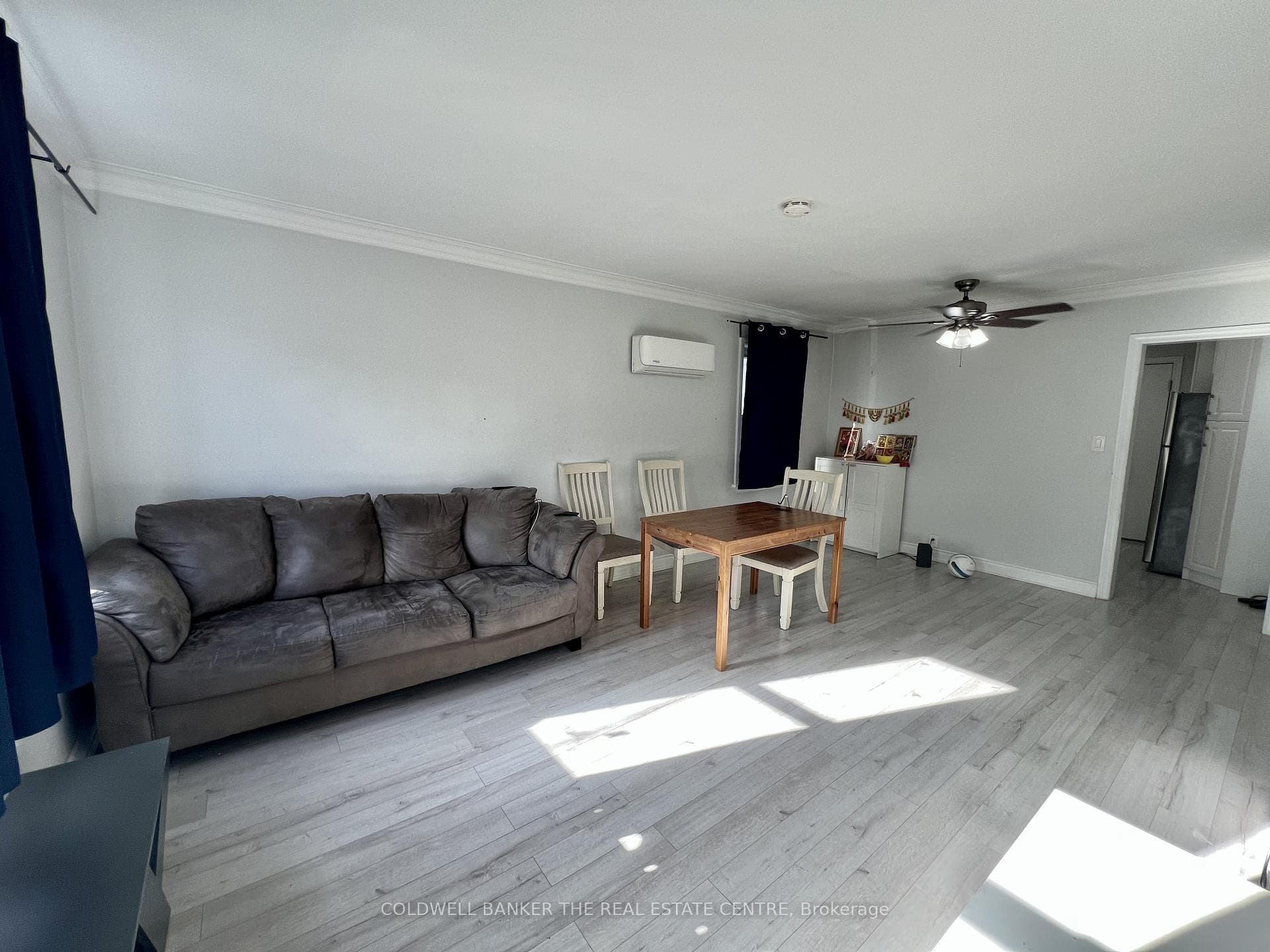 31 Sharpe Street Unit Upper - Detached photo 3 of 17 in Birch Cliff / Cliffside, Ontario