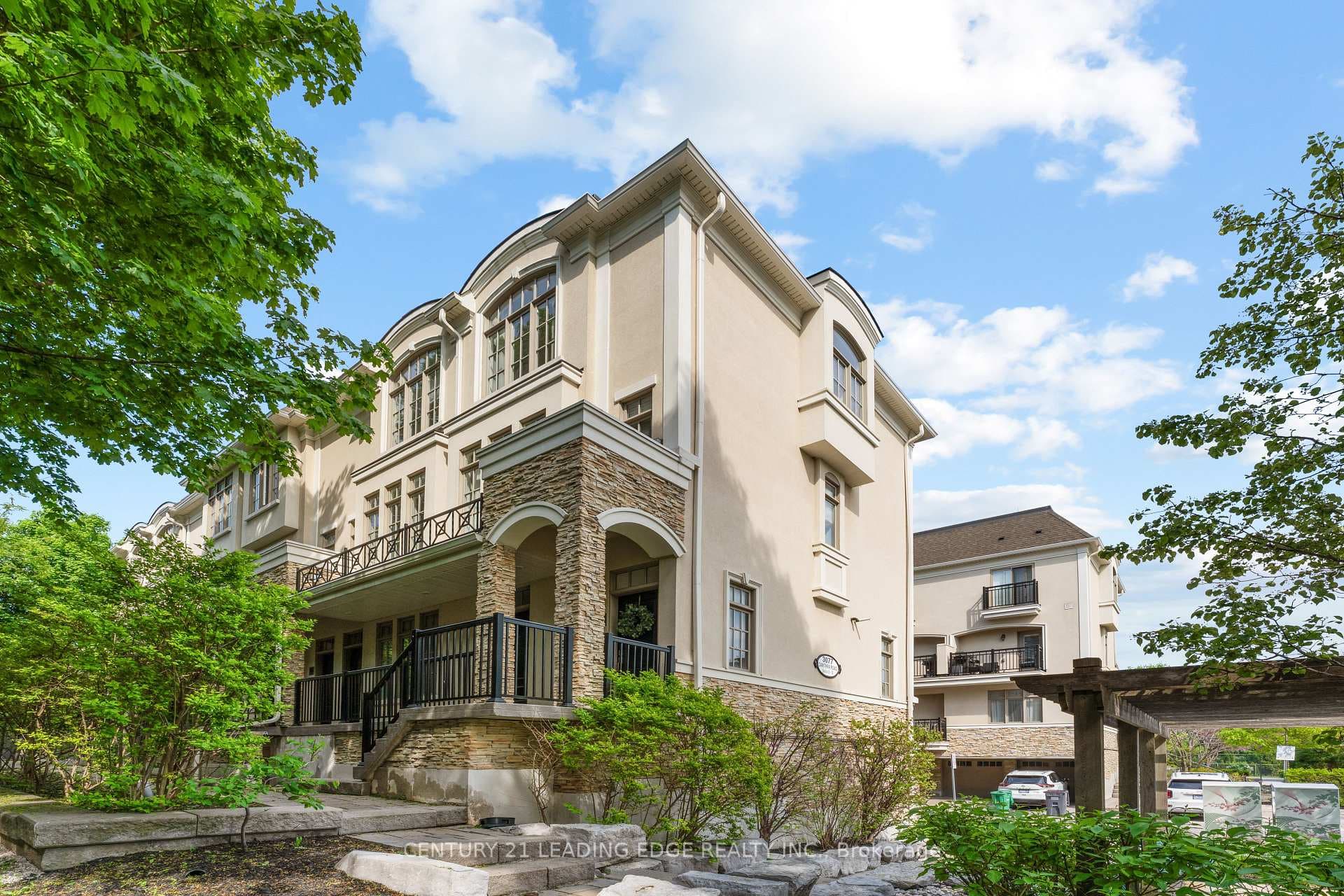 3077 Cawthra Road Unit 18 - Condo for sale in Mississauga