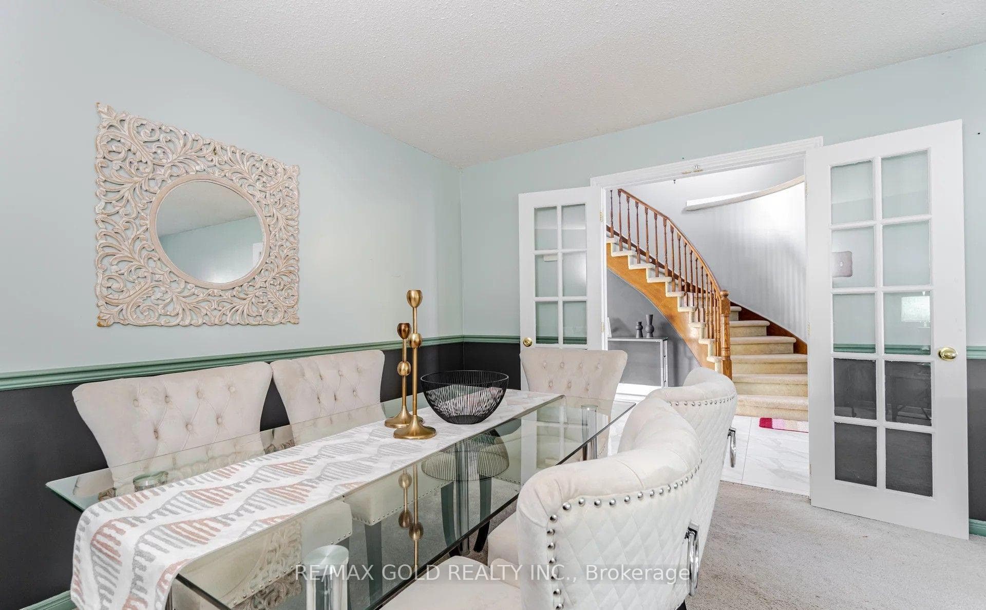 21 Nottingham Crescent - Detached photo 6 of 21 in Brampton, Ontario