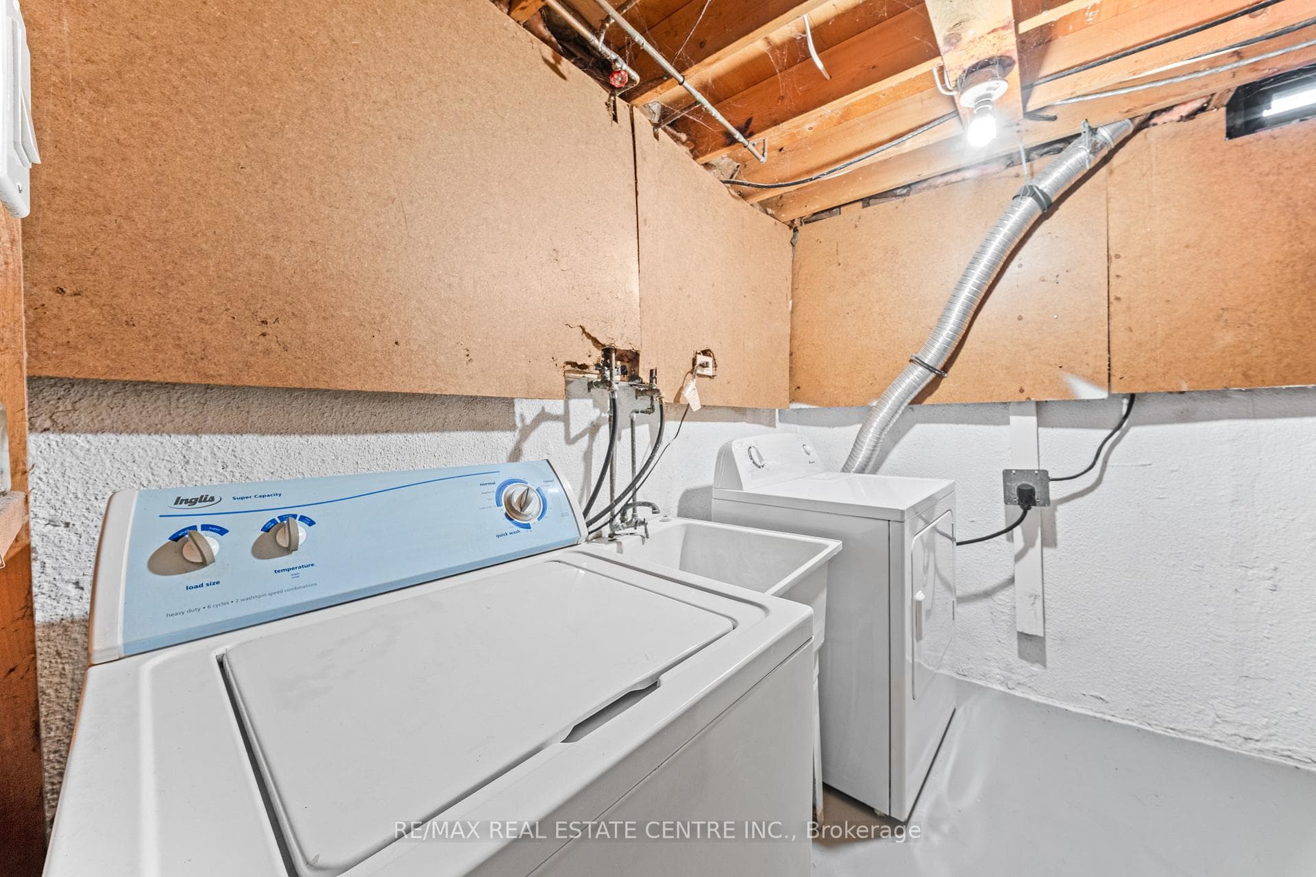 13 Gold Pine Court - Townhouse photo 28 of 38 in Brampton, Ontario