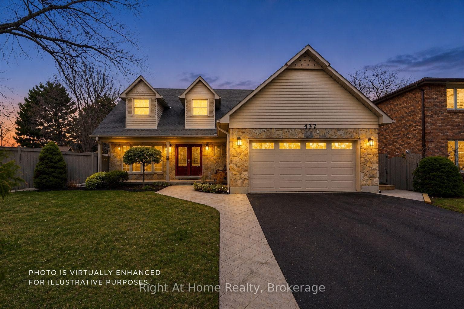 437 Shoreacres Road - Detached photo 2 of 50 in Burlington, Ontario