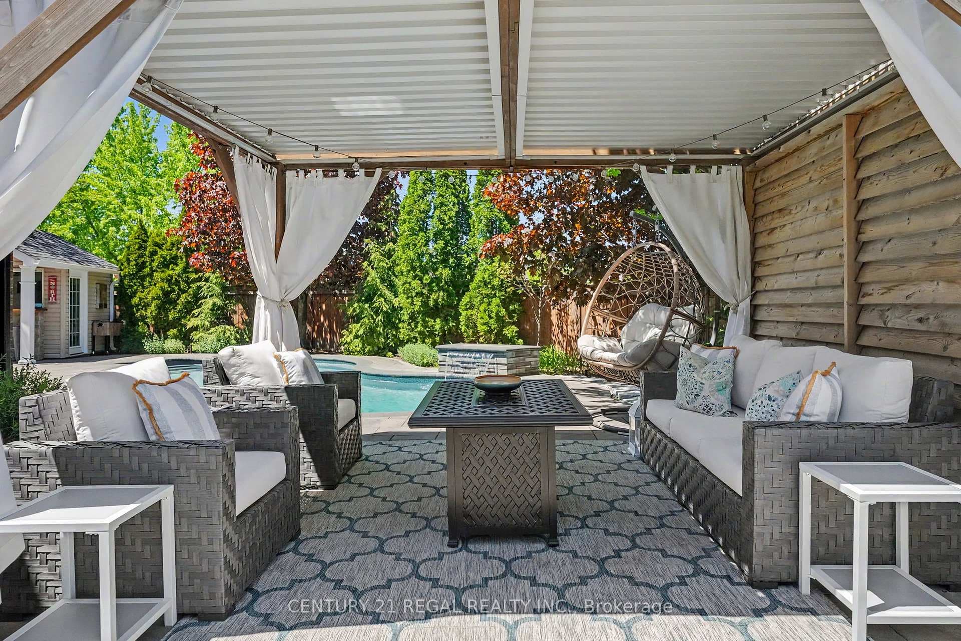 2260 Chickadee Crescent - Detached photo 43 of 47 in Oakville, Ontario