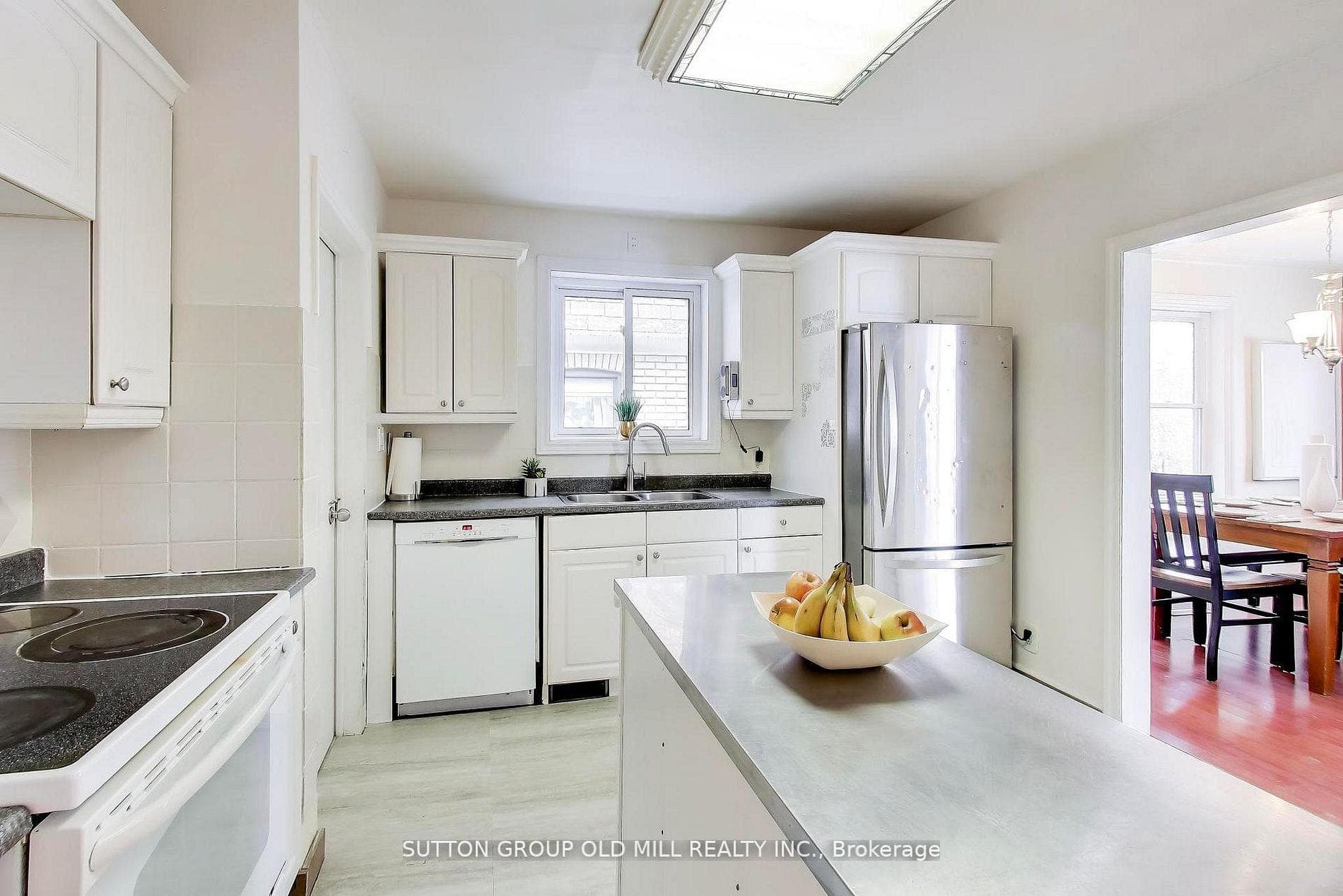 33 Mystic Avenue - Detached photo 7 of 27 in Birch Cliff / Cliffside, Ontario