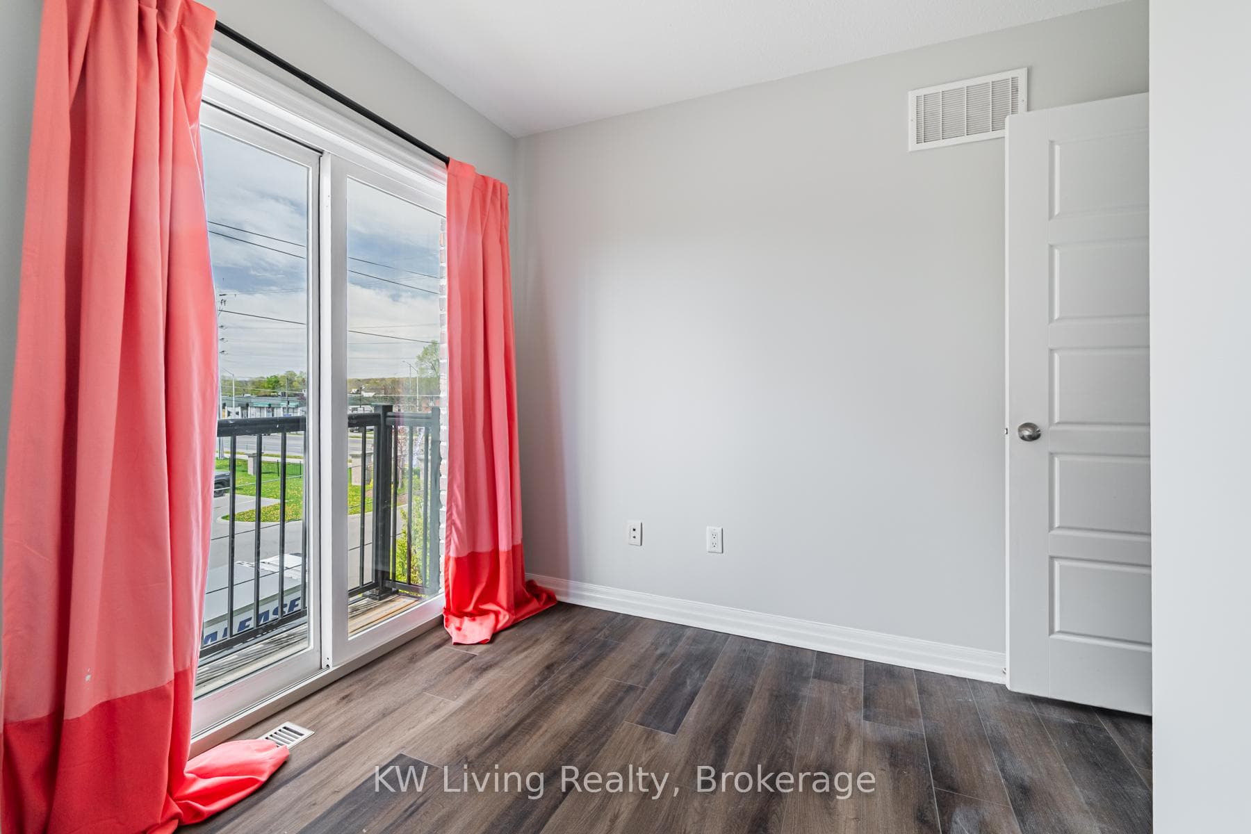 70 Plains Road Unit 18 - Condo photo 36 of 50 in Burlington, Ontario
