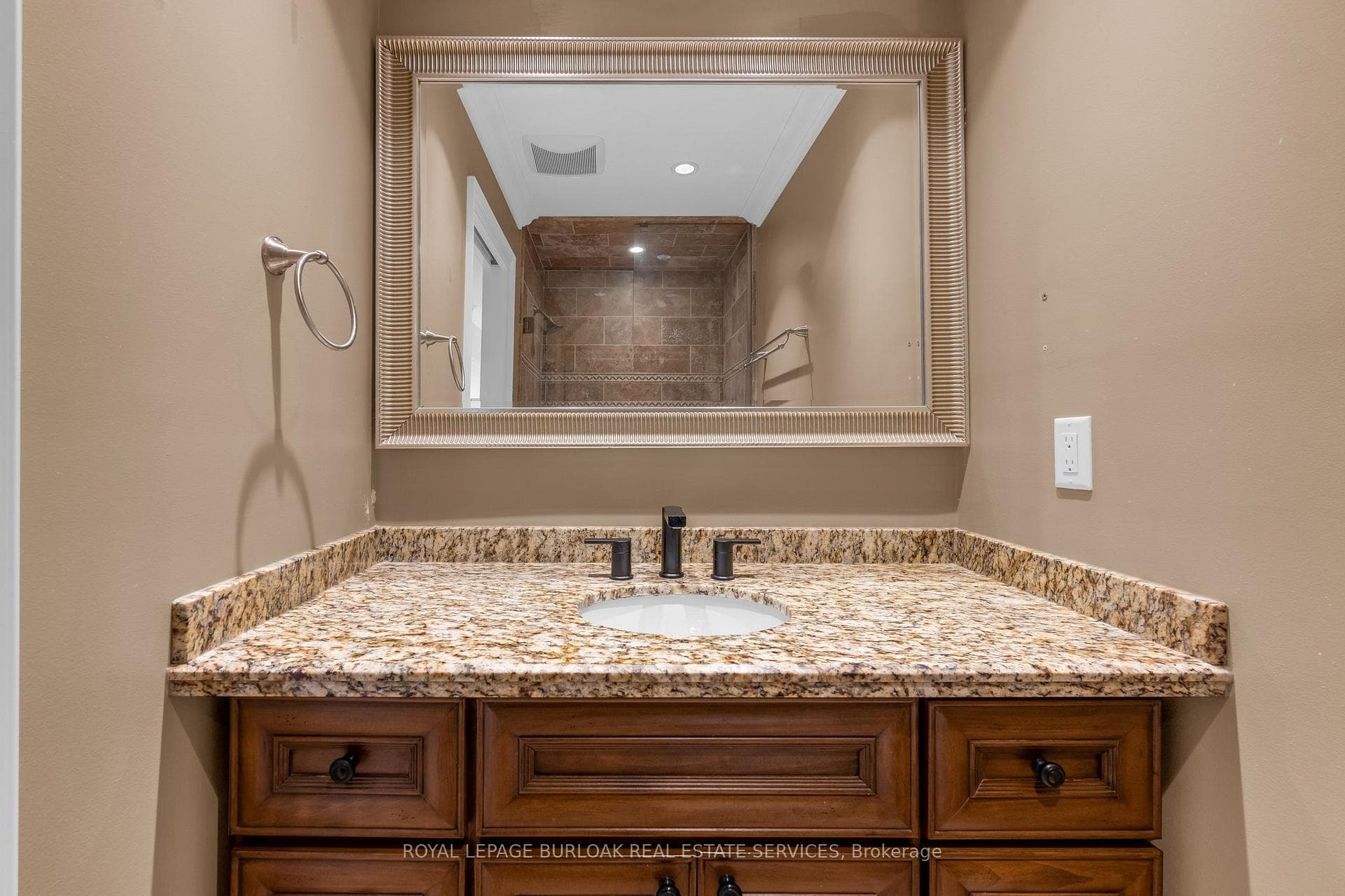 710 Spring Gardens Road Unit 20 - Condo photo 26 of 45 in Burlington, Ontario