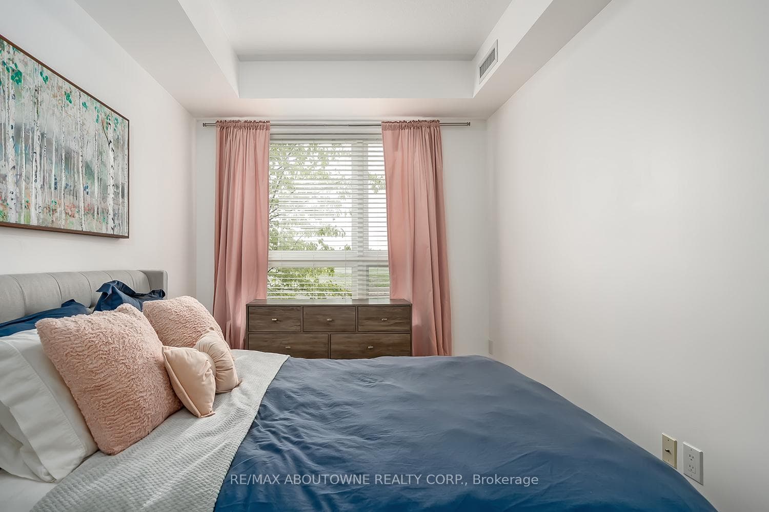 5010 Corporate Drive Unit 116 - Condo photo 15 of 29 in Burlington, Ontario
