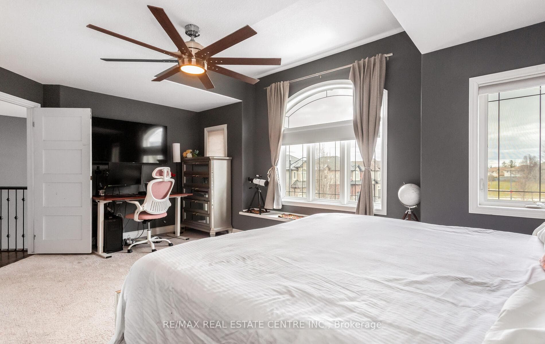31 Rianna Court - Single Family Home photo 21 of 50 in Hamilton, Ontario
