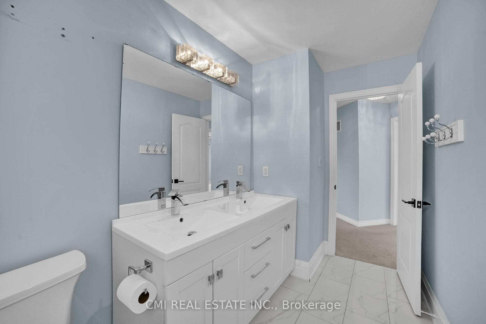 2171 Jardine Crescent - Detached photo 9 of 50 in Burlington, Ontario