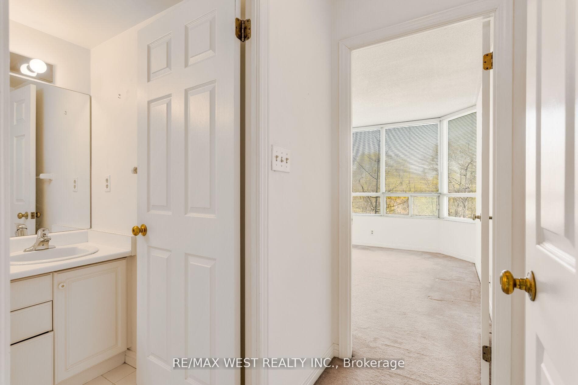 1 Aberfoyle Crescent Unit 411 - Condo photo 16 of 34 in Etobicoke (Islington / Rexdale), Ontario
