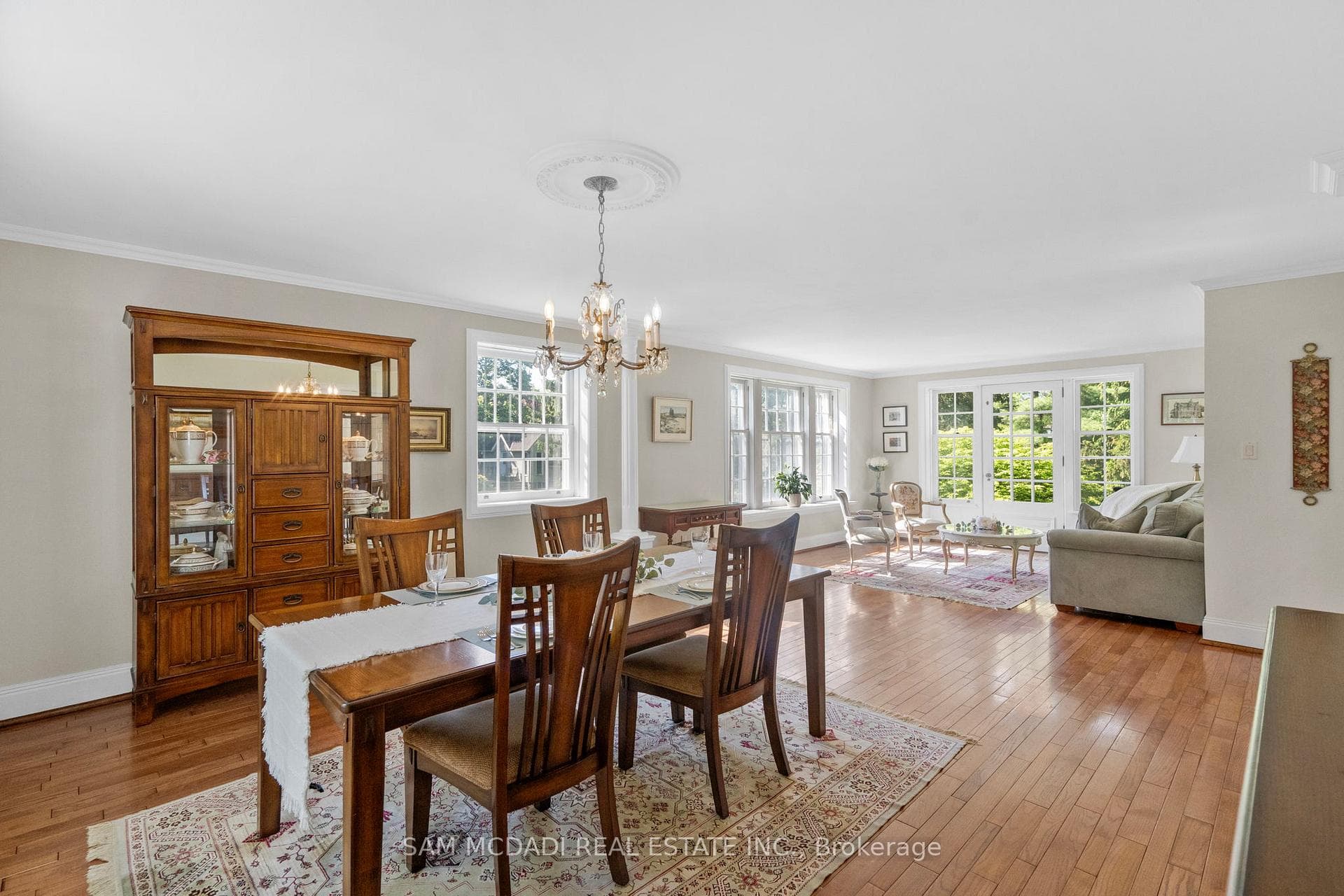 1690 Sherway Drive - Detached photo 9 of 46 in Mississauga, Ontario