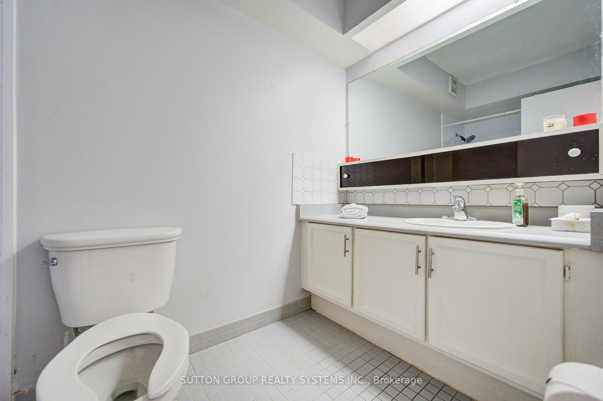 10 Muirhead Road Unit 806 - Condo photo 27 of 45 in Hillcrest Village / Bayview Village, Ontario
