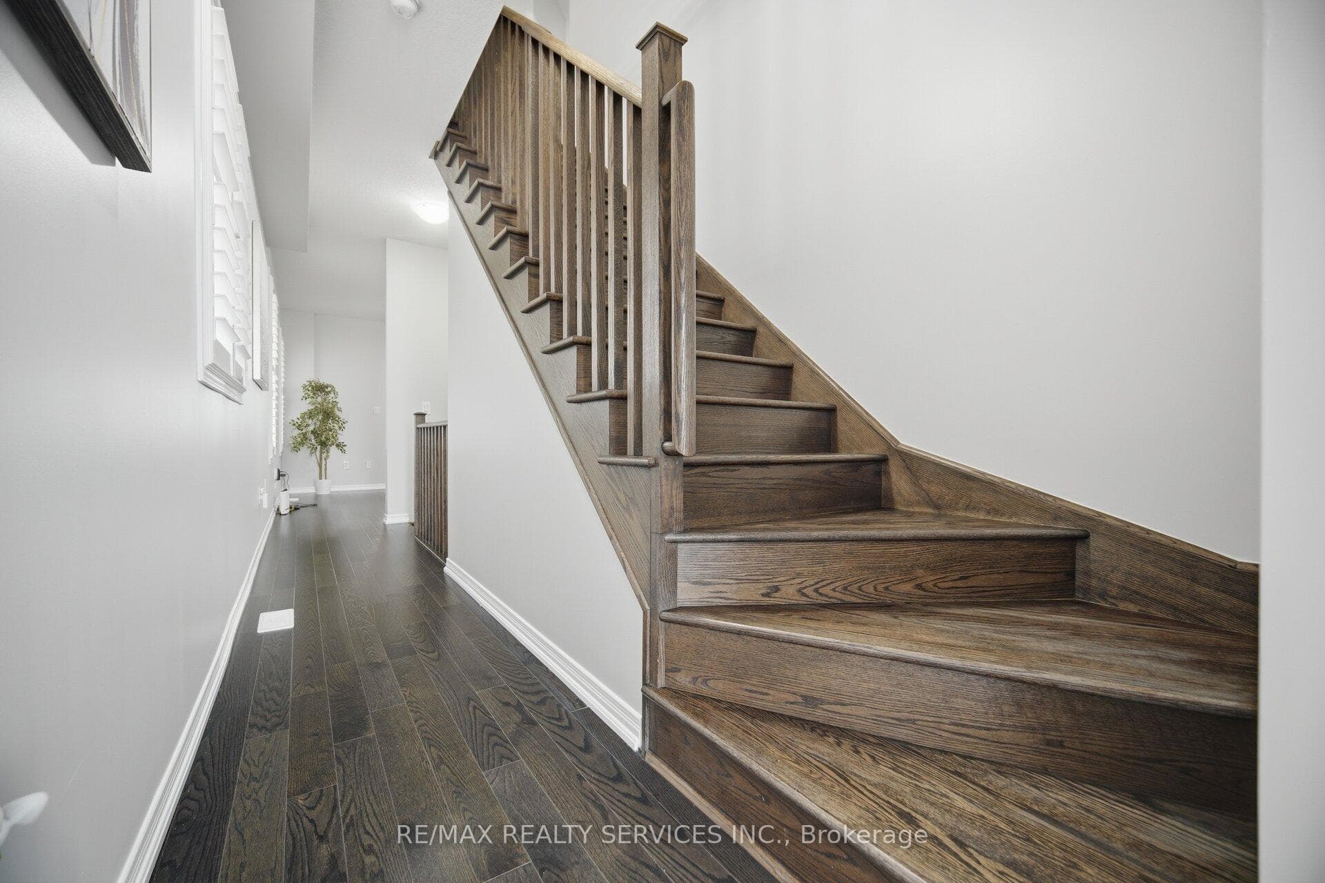 25 Baffin Crescent - Semi-Detached photo 15 of 50 in Brampton, Ontario
