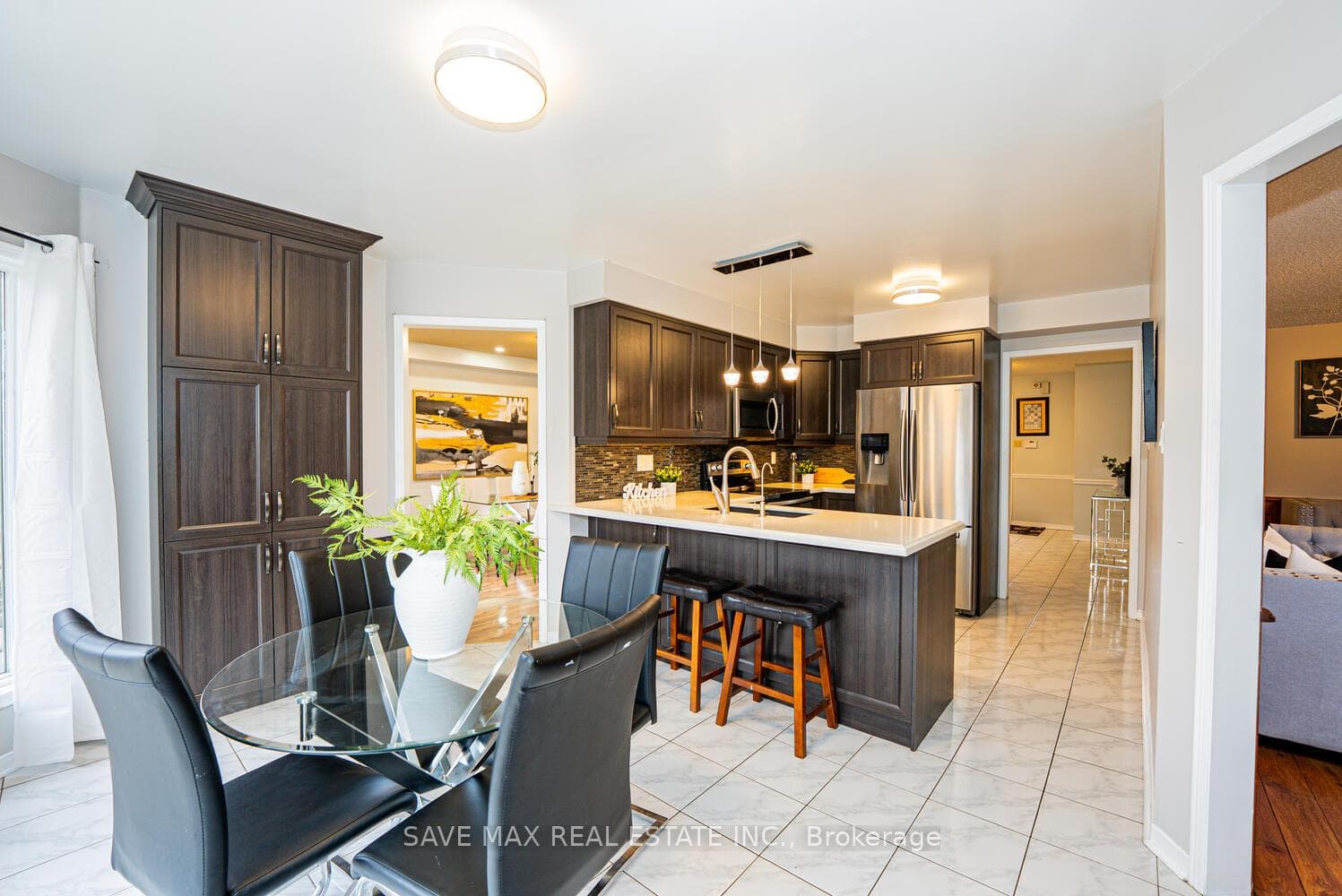 30 Adirondack Crescent - Detached photo 16 of 50 in Brampton, Ontario