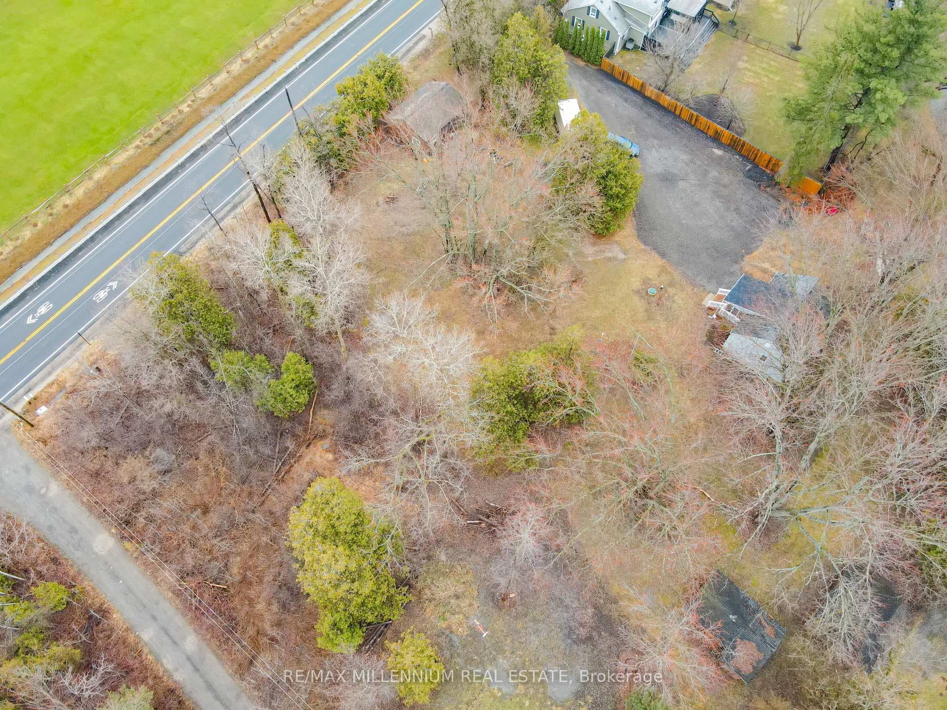 2424 Olde Base Line Road - Detached photo 21 of 24 in Caledon, Ontario